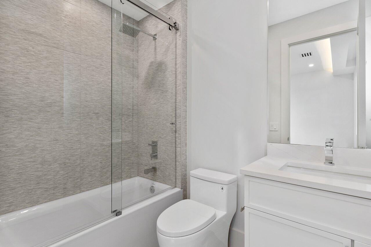 735 SE 4TH, Delray Beach FL 33483