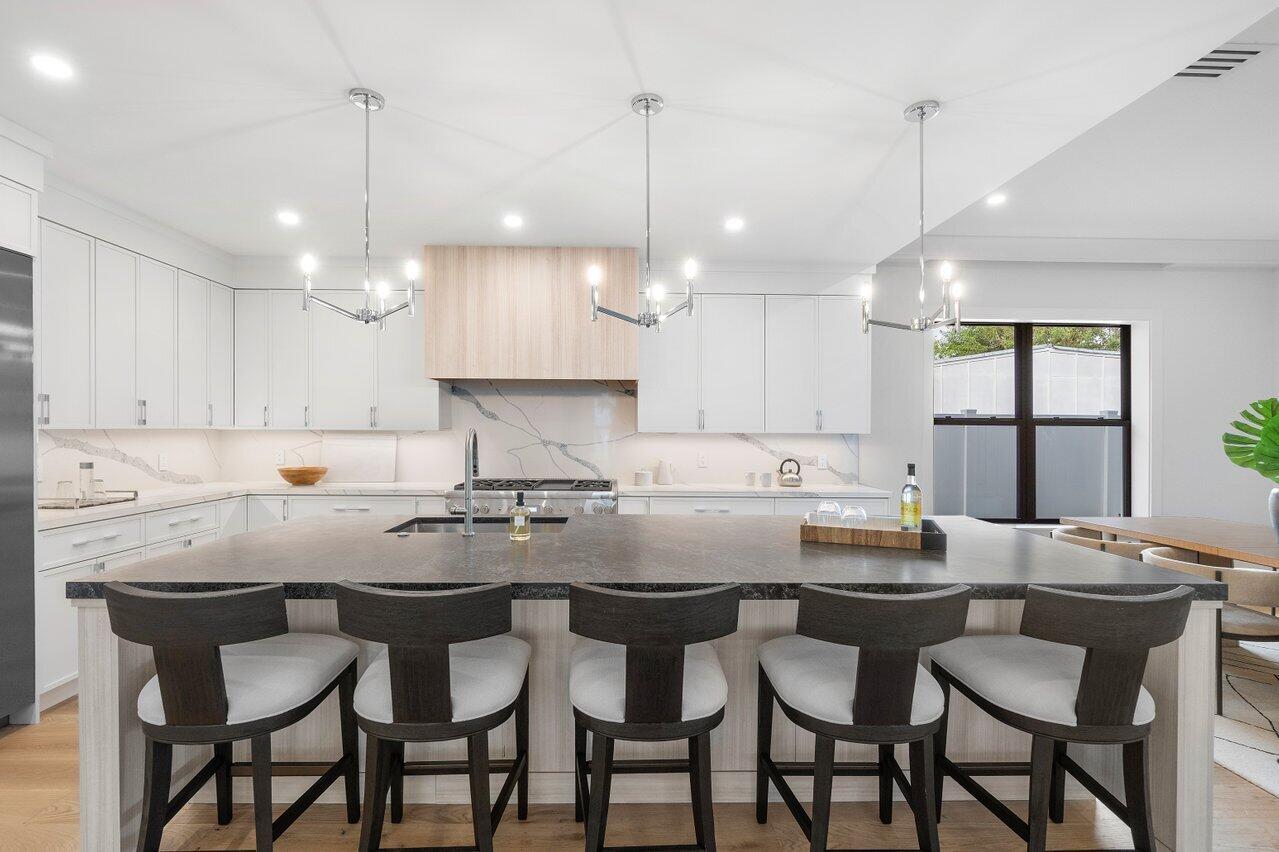 735 SE 4TH, Delray Beach FL 33483