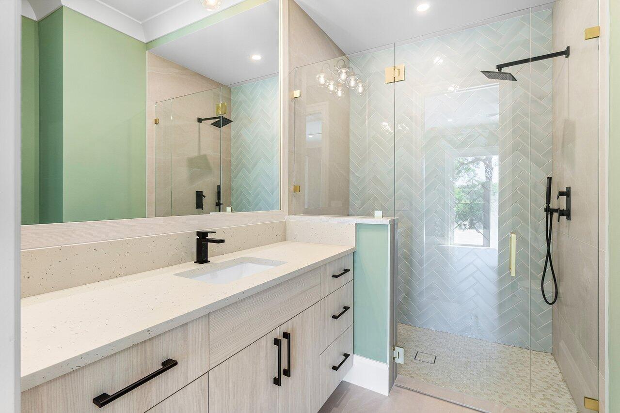 735 SE 4TH, Delray Beach FL 33483