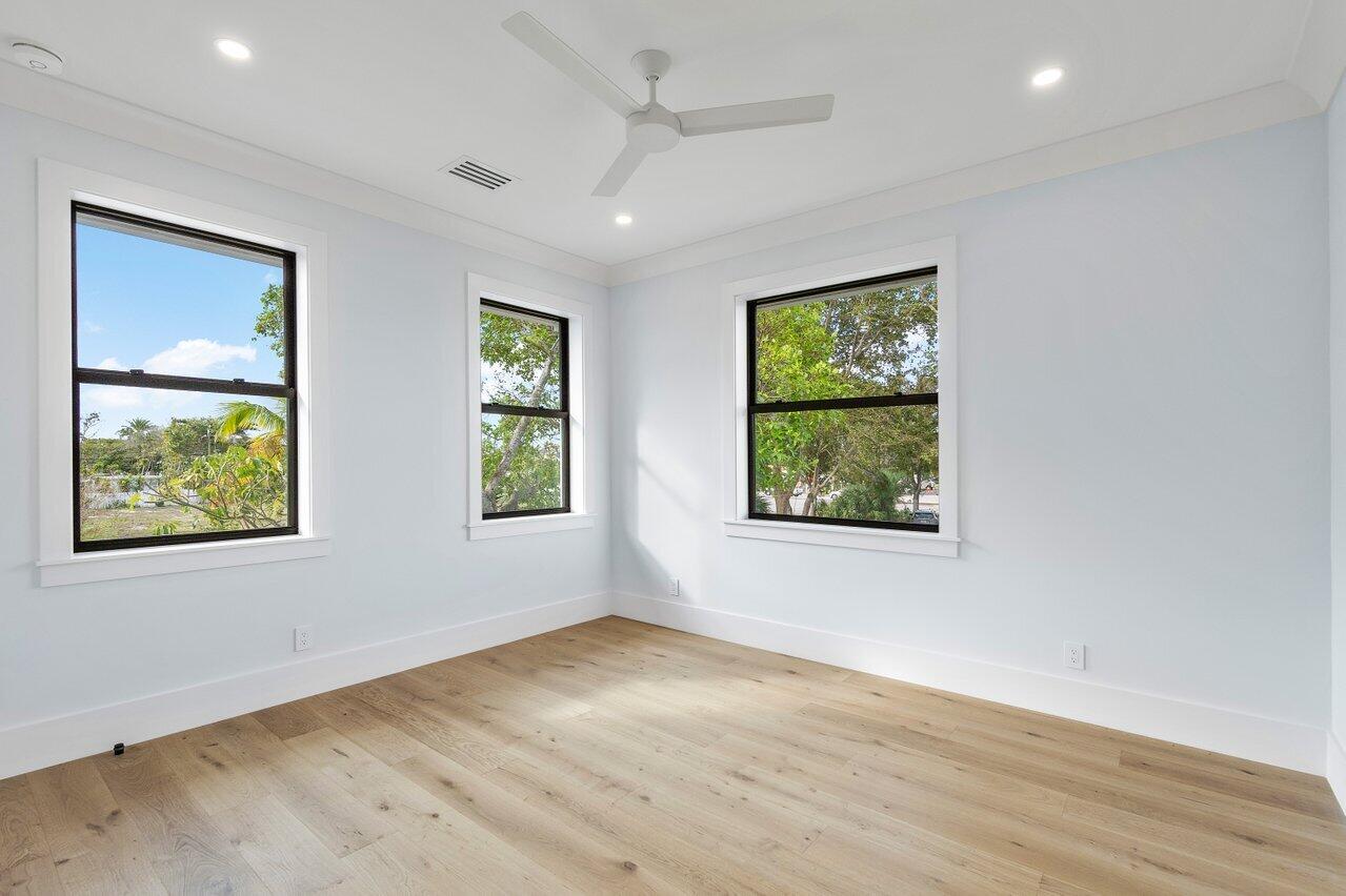 735 SE 4TH, Delray Beach FL 33483