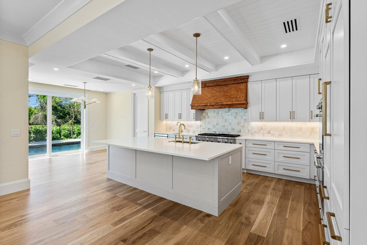 735 SE 4TH, Delray Beach FL 33483