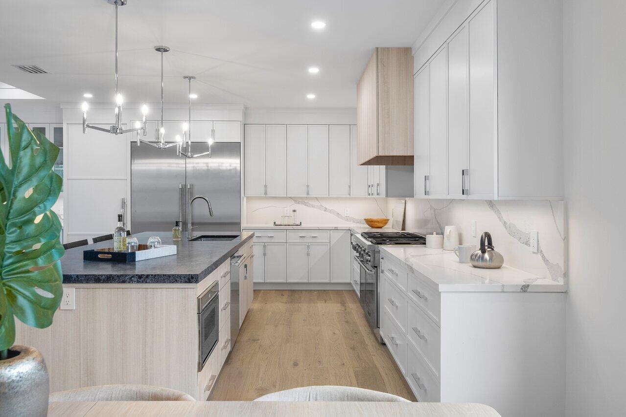 735 SE 4TH, Delray Beach FL 33483