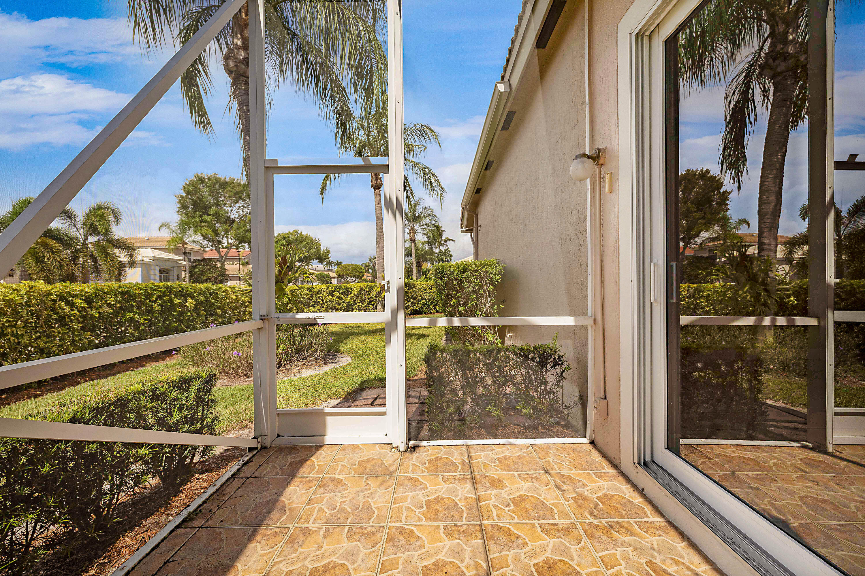23444 Alzira, Boca Raton FL 33433