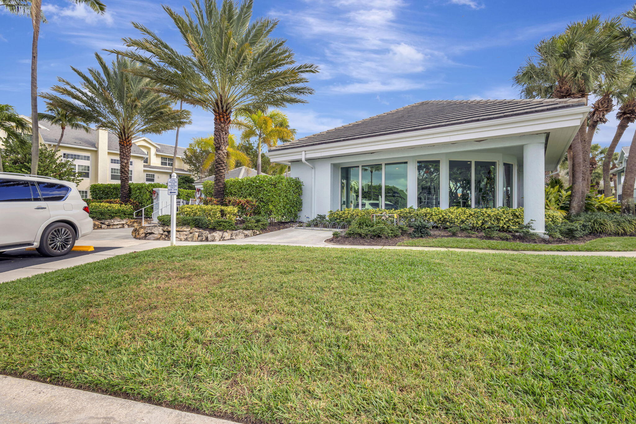 1408 MAINSAIL, Jupiter FL 33477