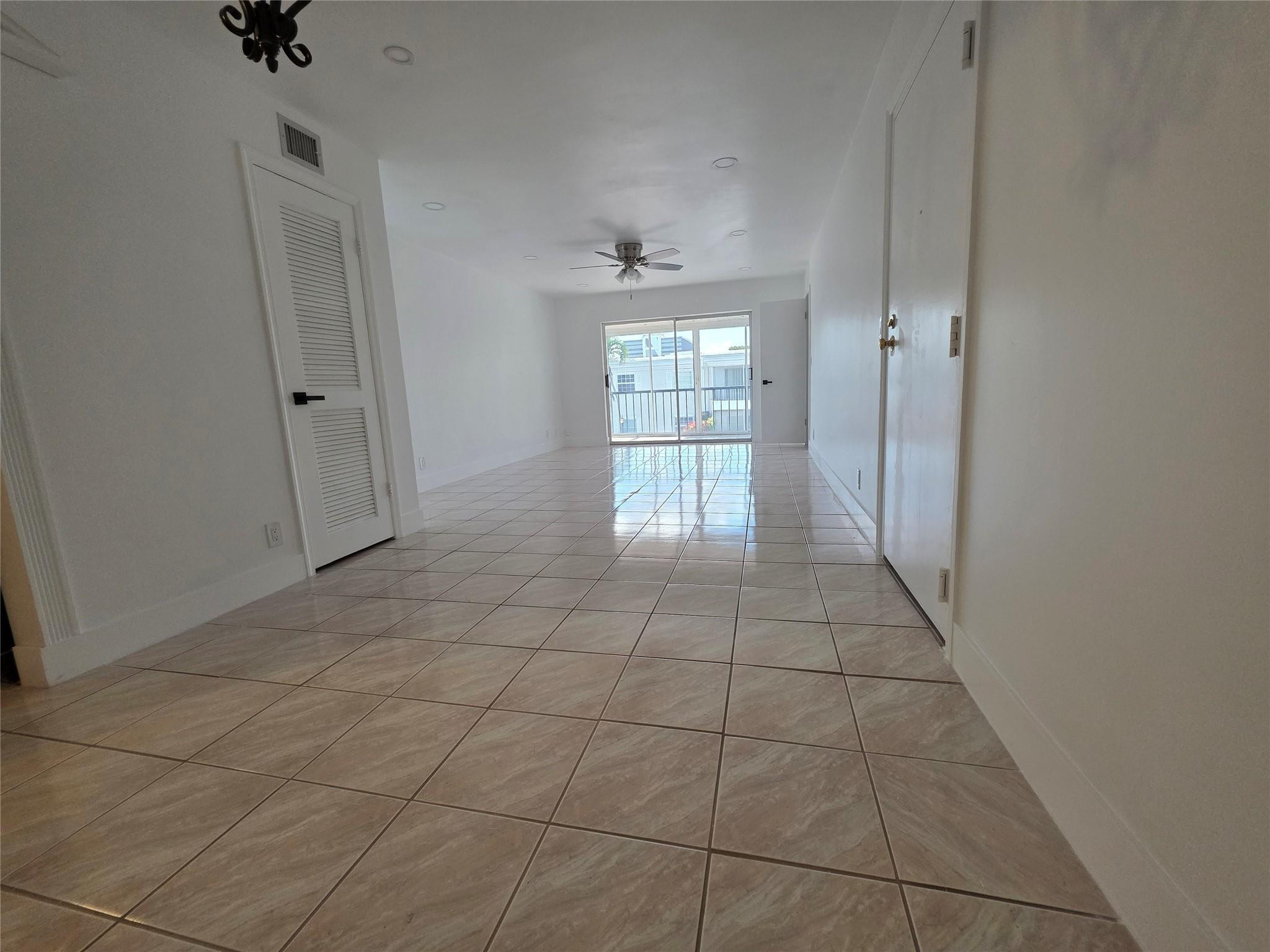 6391 Bay Club #4, Fort Lauderdale FL 33308