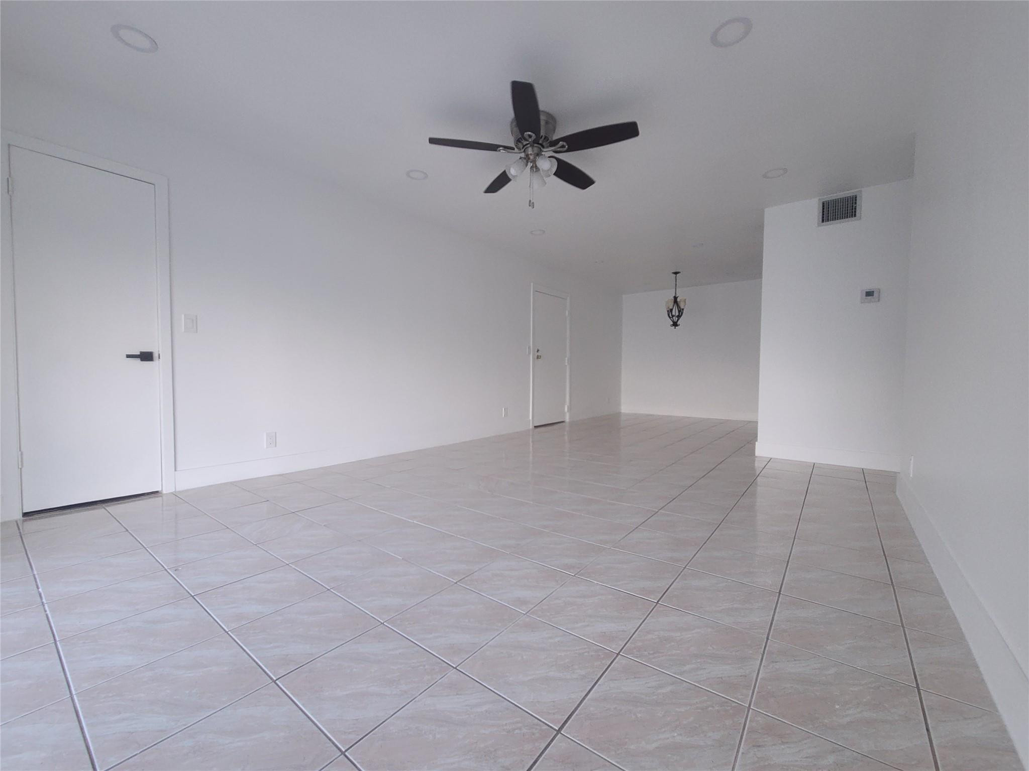 6391 Bay Club #4, Fort Lauderdale FL 33308
