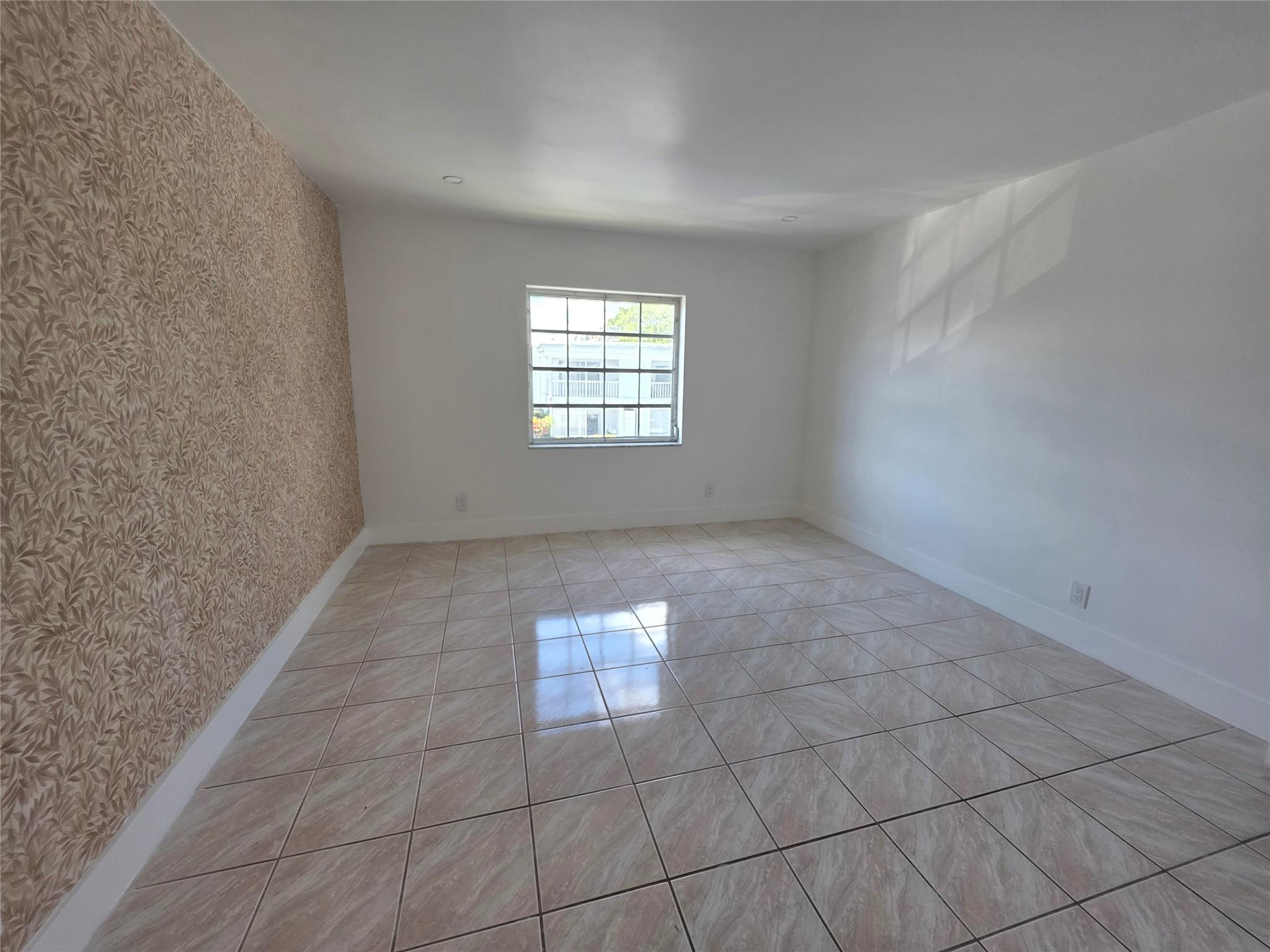 6391 Bay Club #4, Fort Lauderdale FL 33308