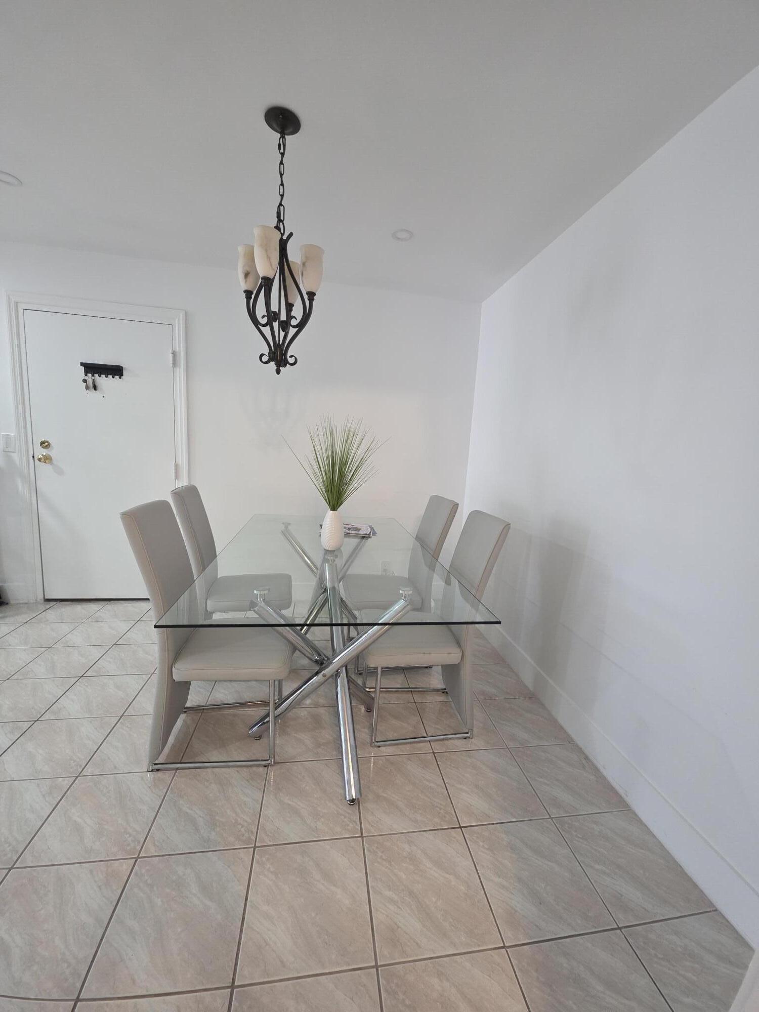 6391 Bay Club #4, Fort Lauderdale FL 33308