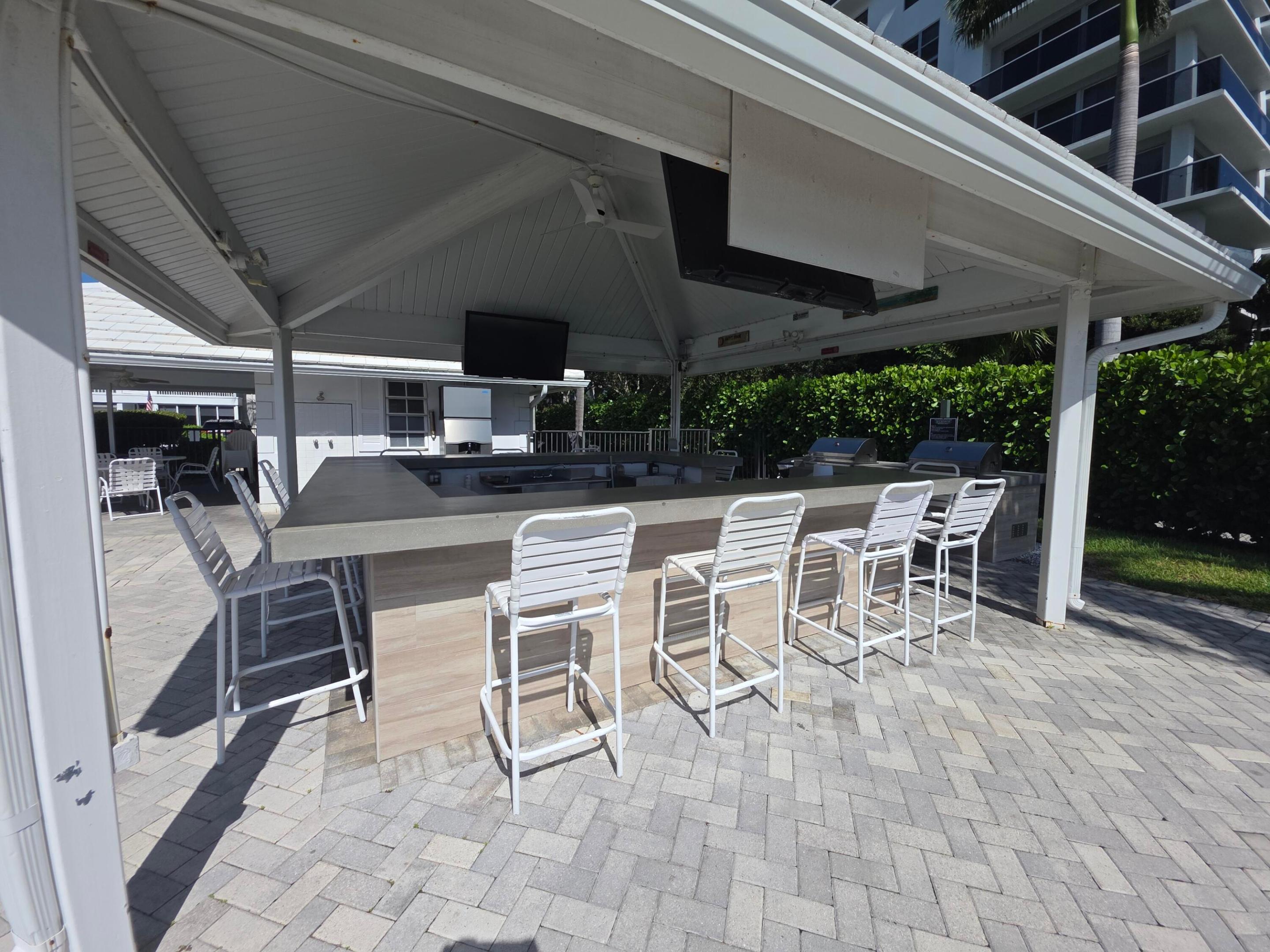 6391 Bay Club #4, Fort Lauderdale FL 33308