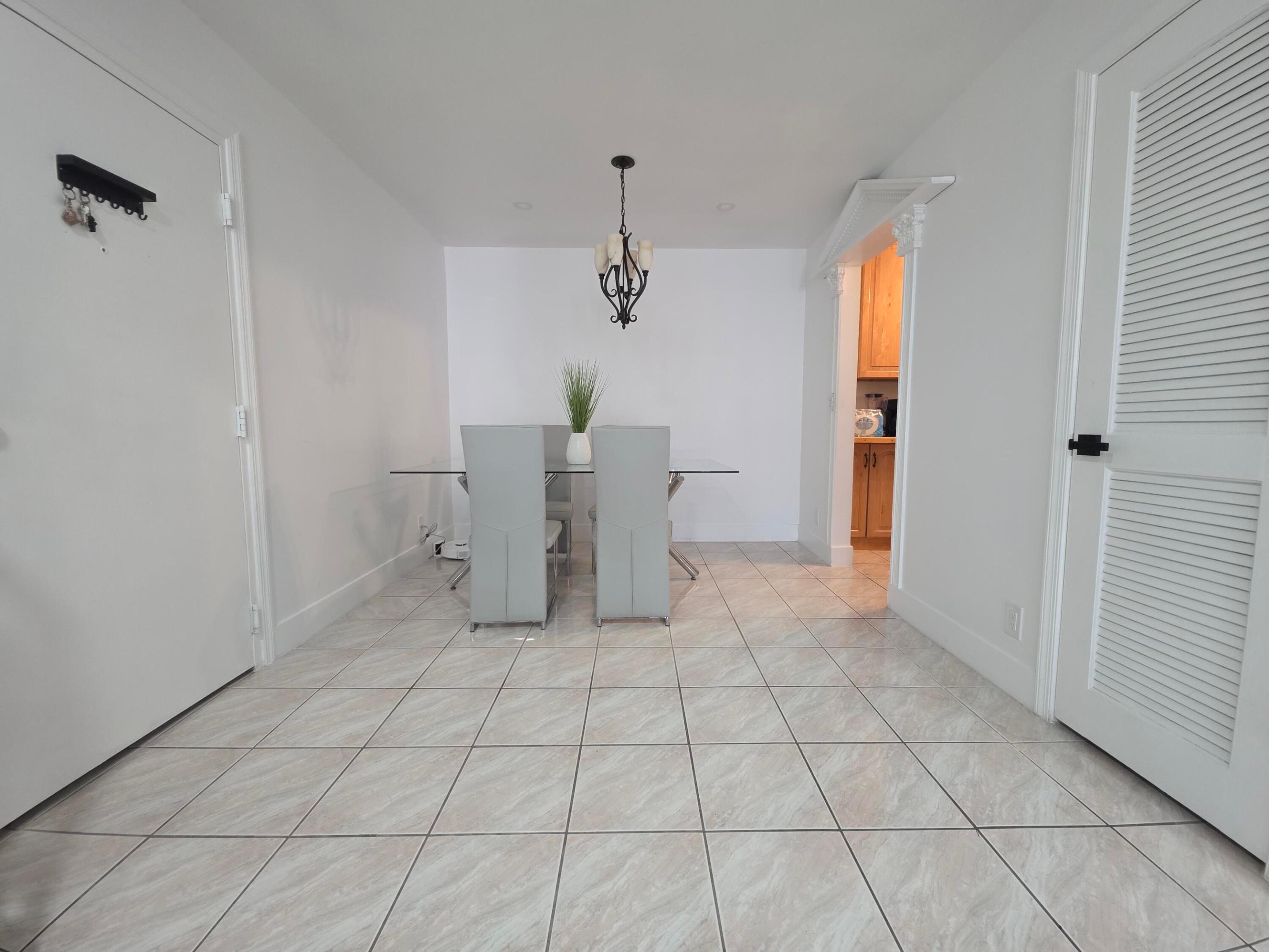 6391 Bay Club #4, Fort Lauderdale FL 33308