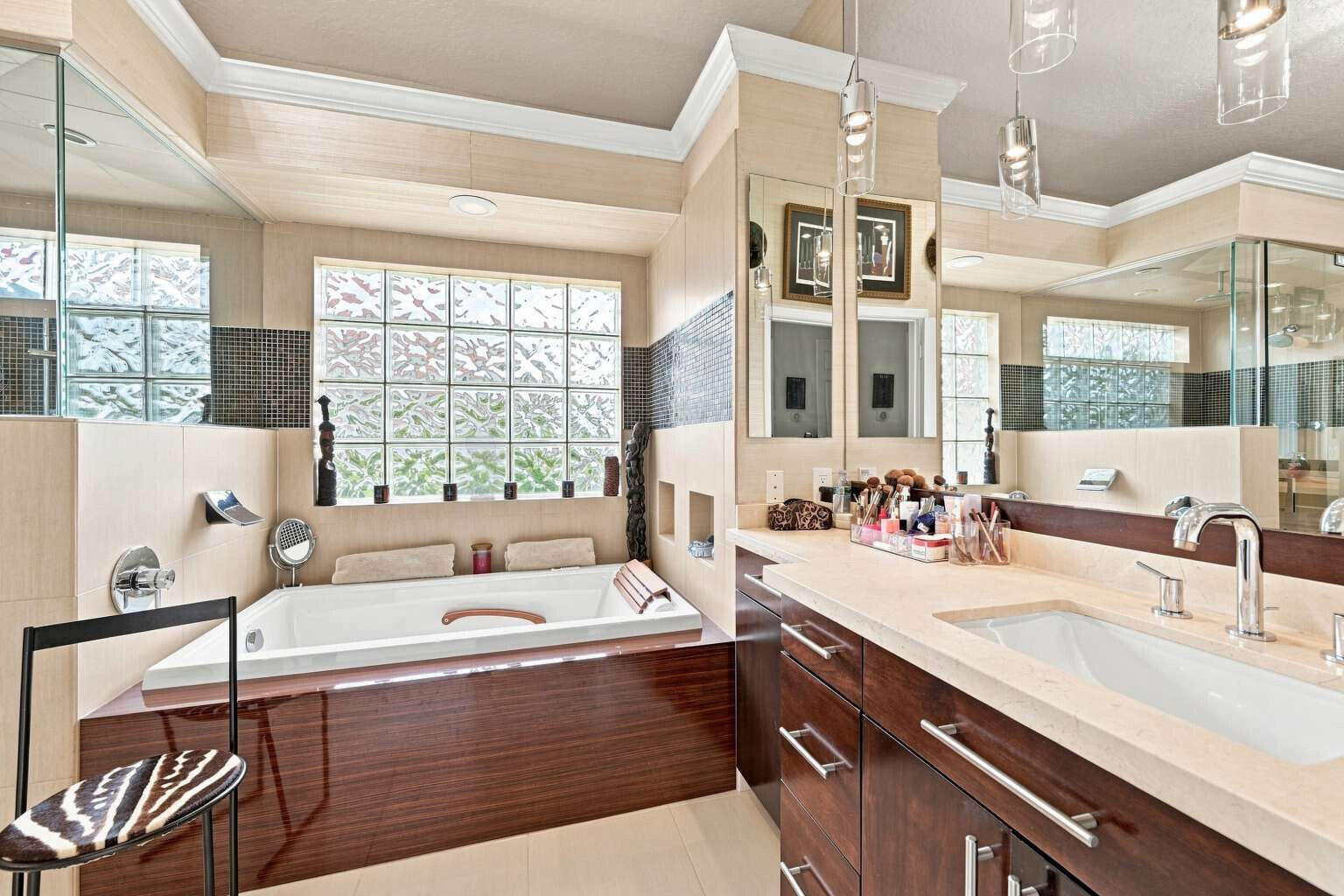 5151 NW 109TH, Coral Springs FL 33076