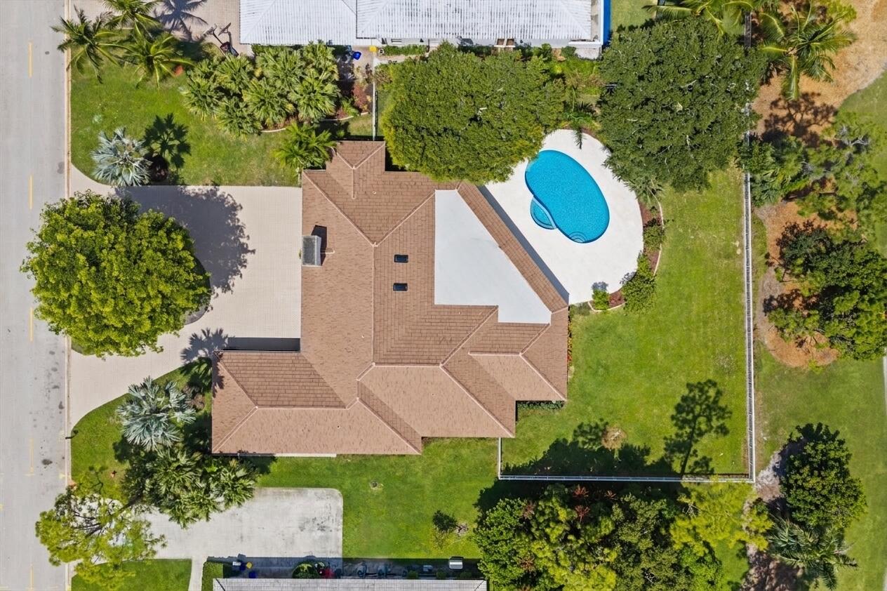 460 Glenbrook, Atlantis FL 33462