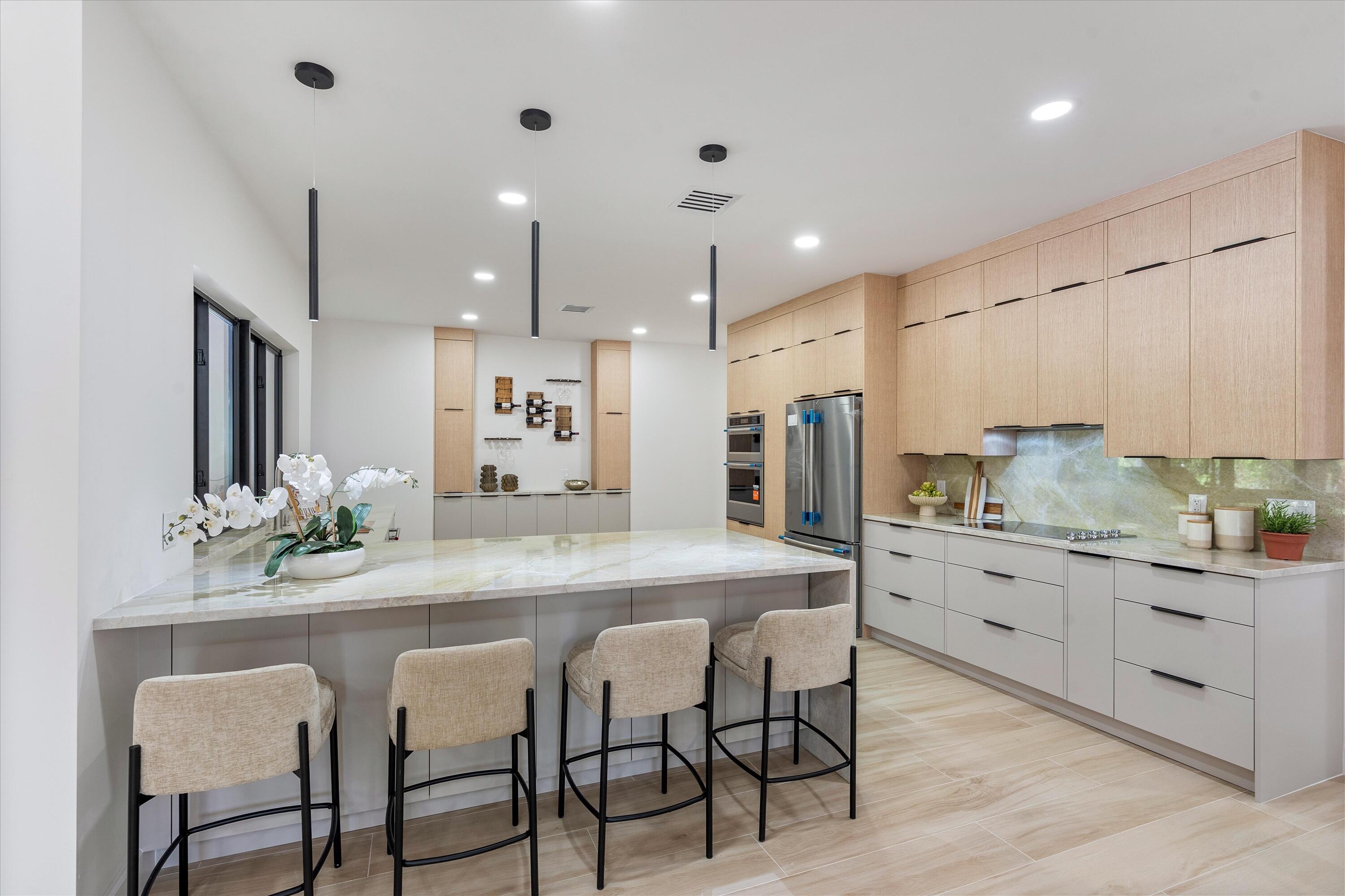 460 Glenbrook, Atlantis FL 33462