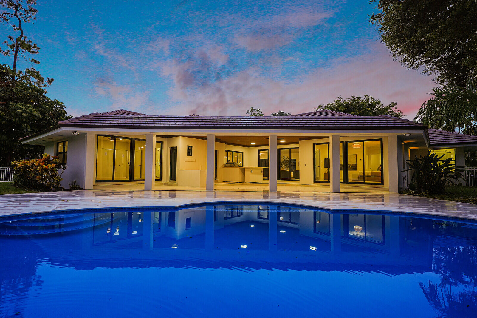 460 Glenbrook, Atlantis FL 33462