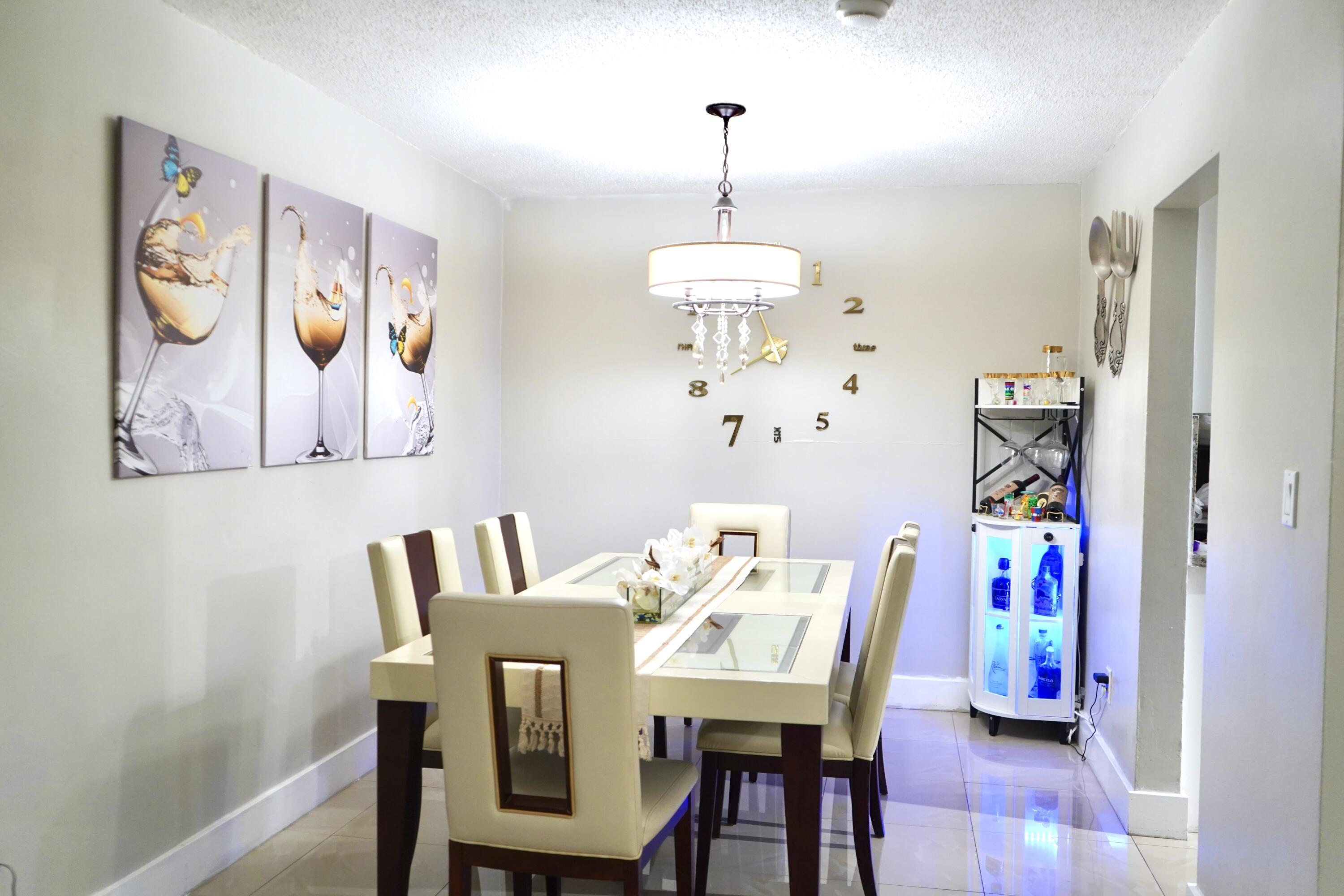 16101 SW 98th, Miami FL 33157