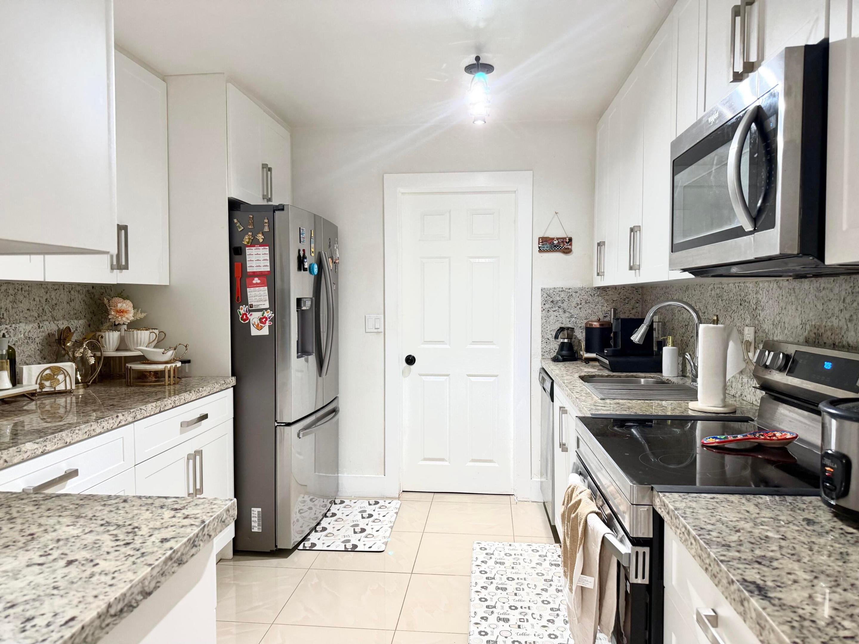 16101 SW 98th, Miami FL 33157