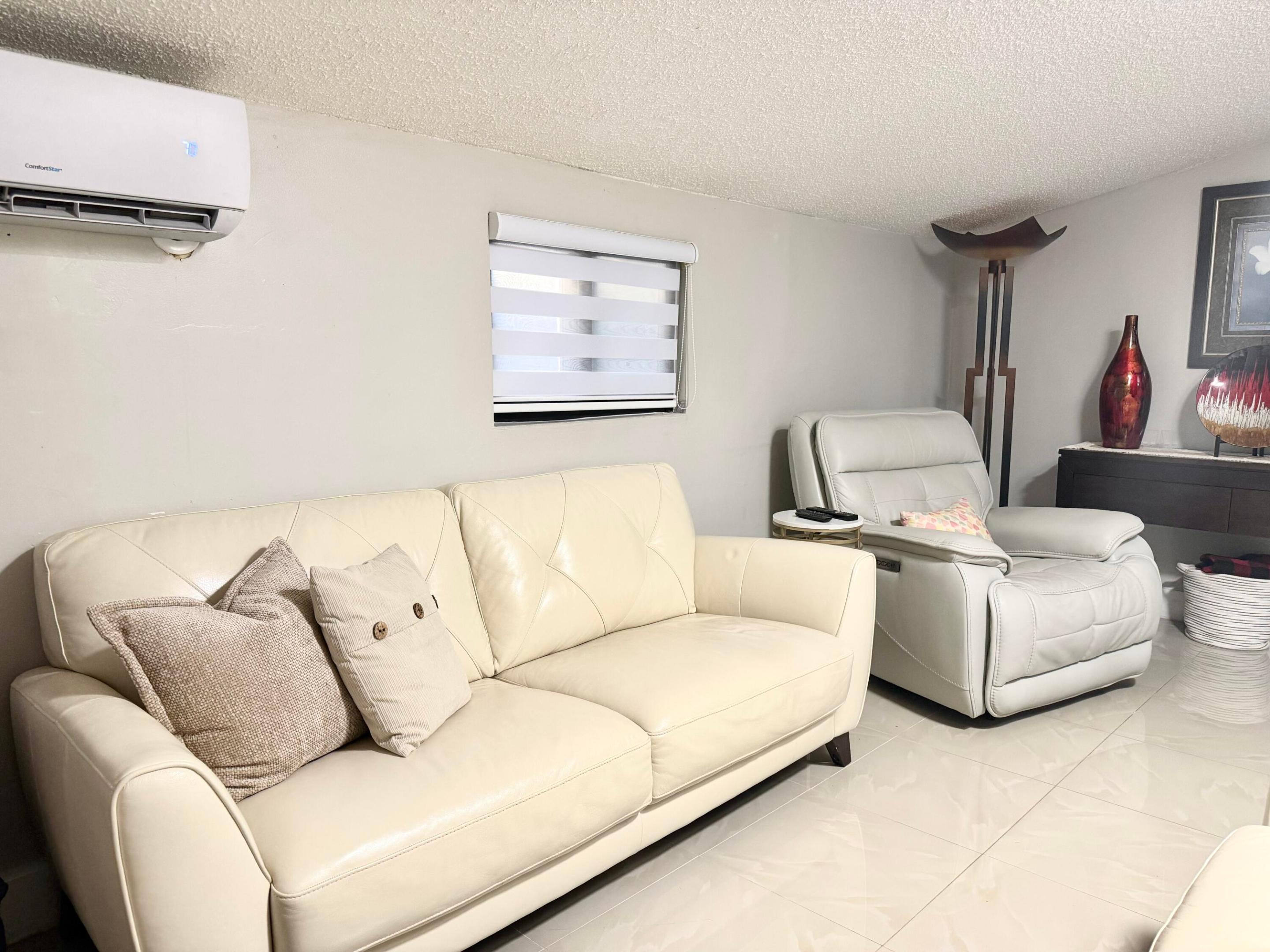16101 SW 98th, Miami FL 33157