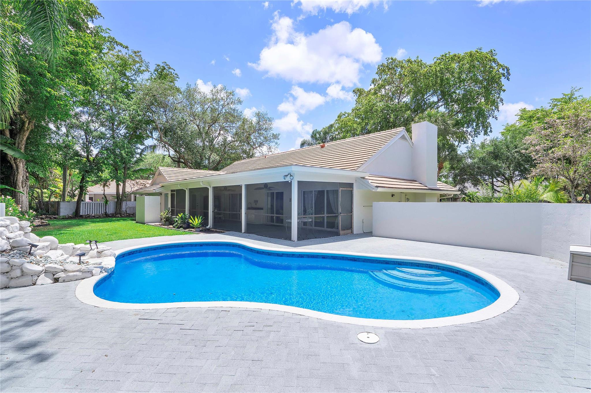 10209 Vestal, Coral Springs FL 33071