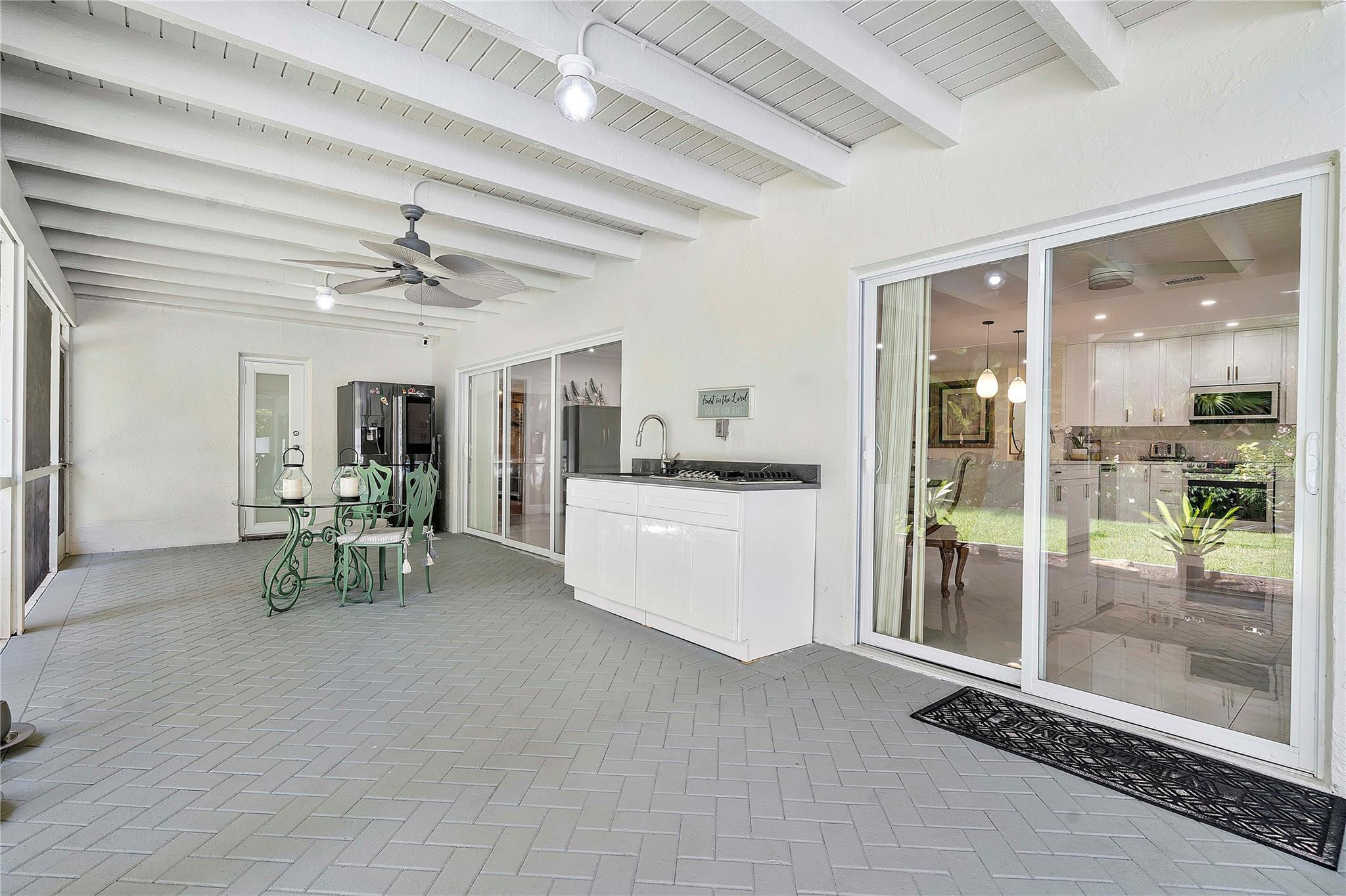 10209 Vestal, Coral Springs FL 33071