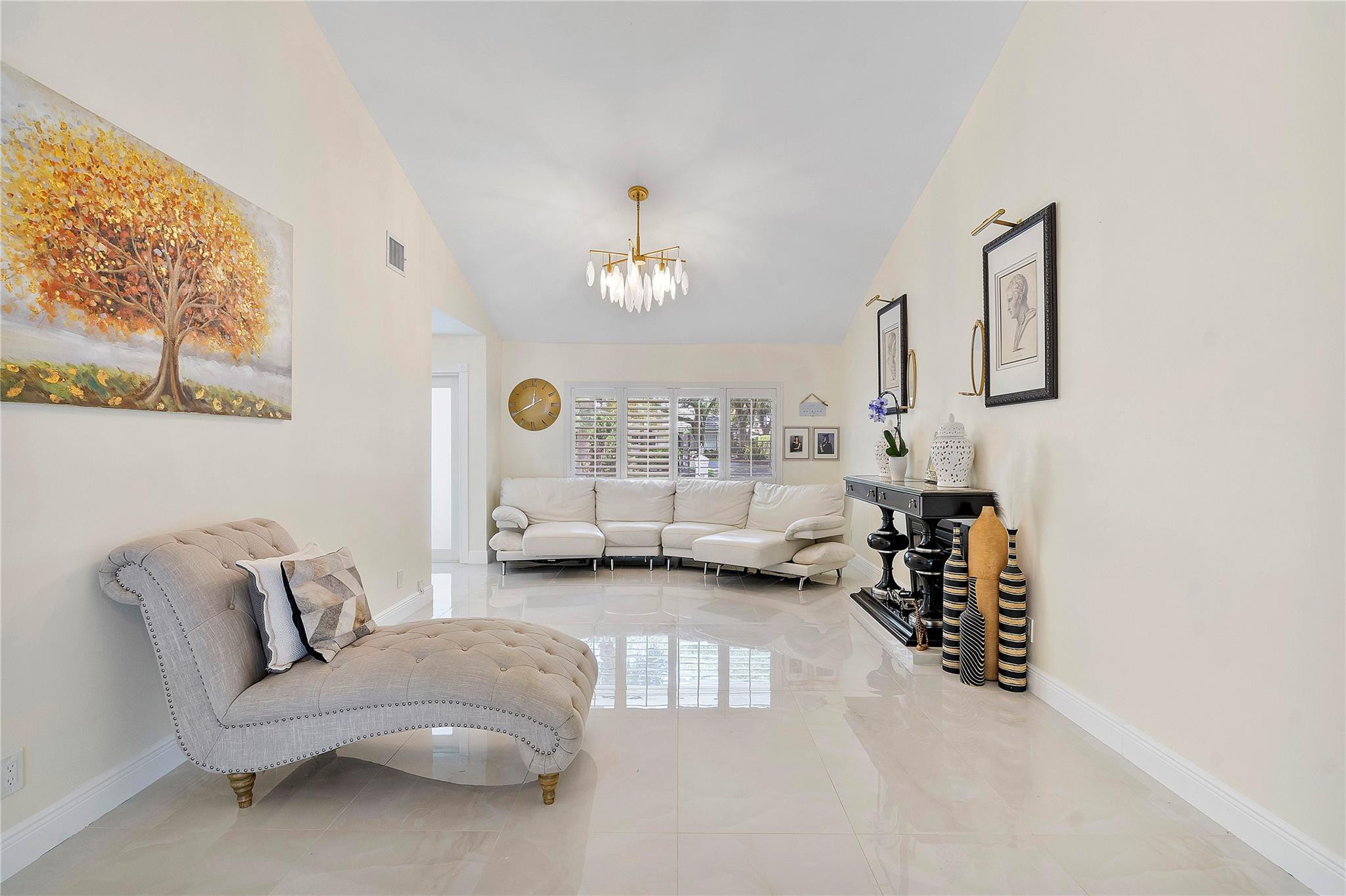 10209 Vestal, Coral Springs FL 33071