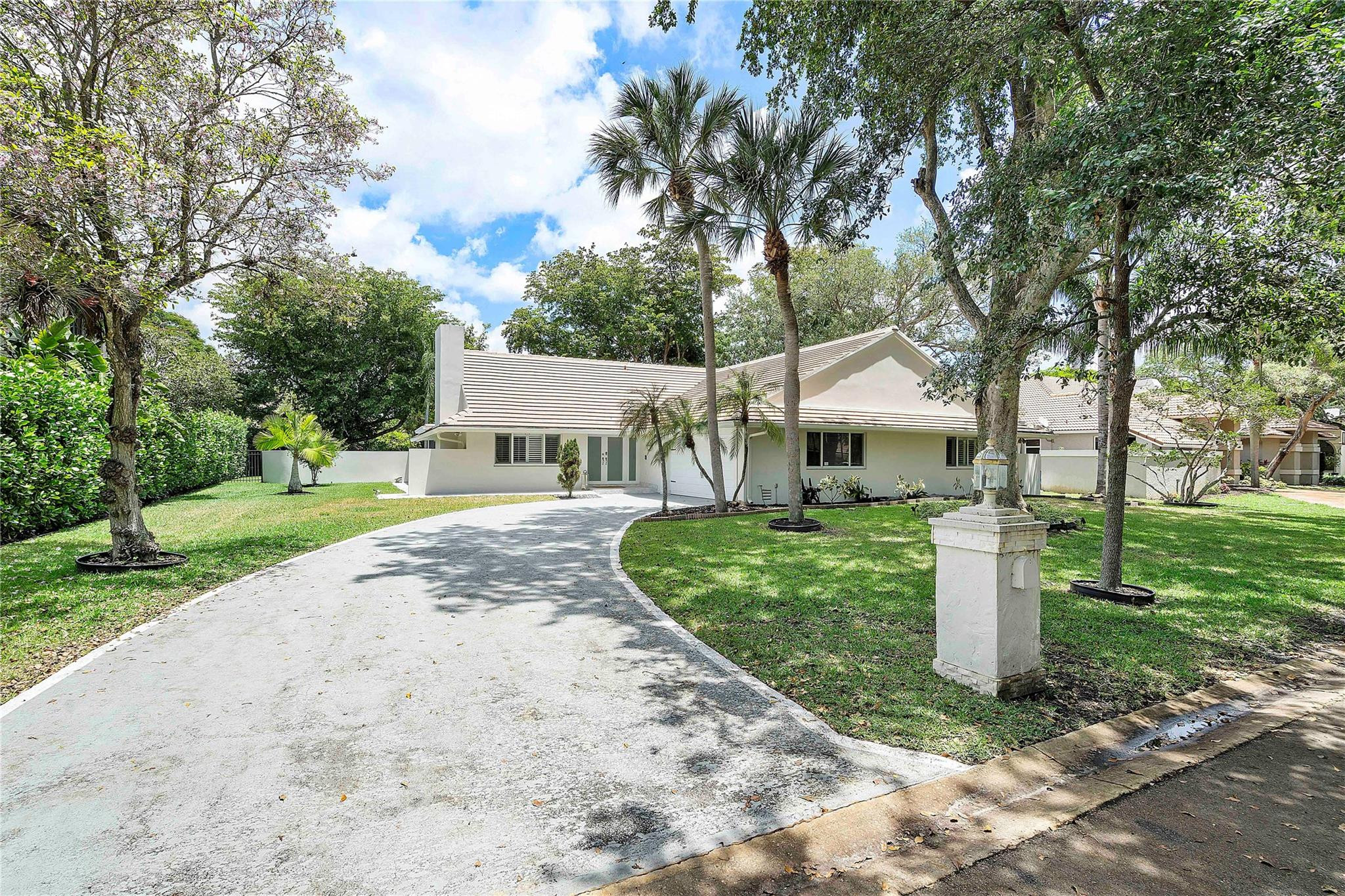 10209 Vestal, Coral Springs FL 33071