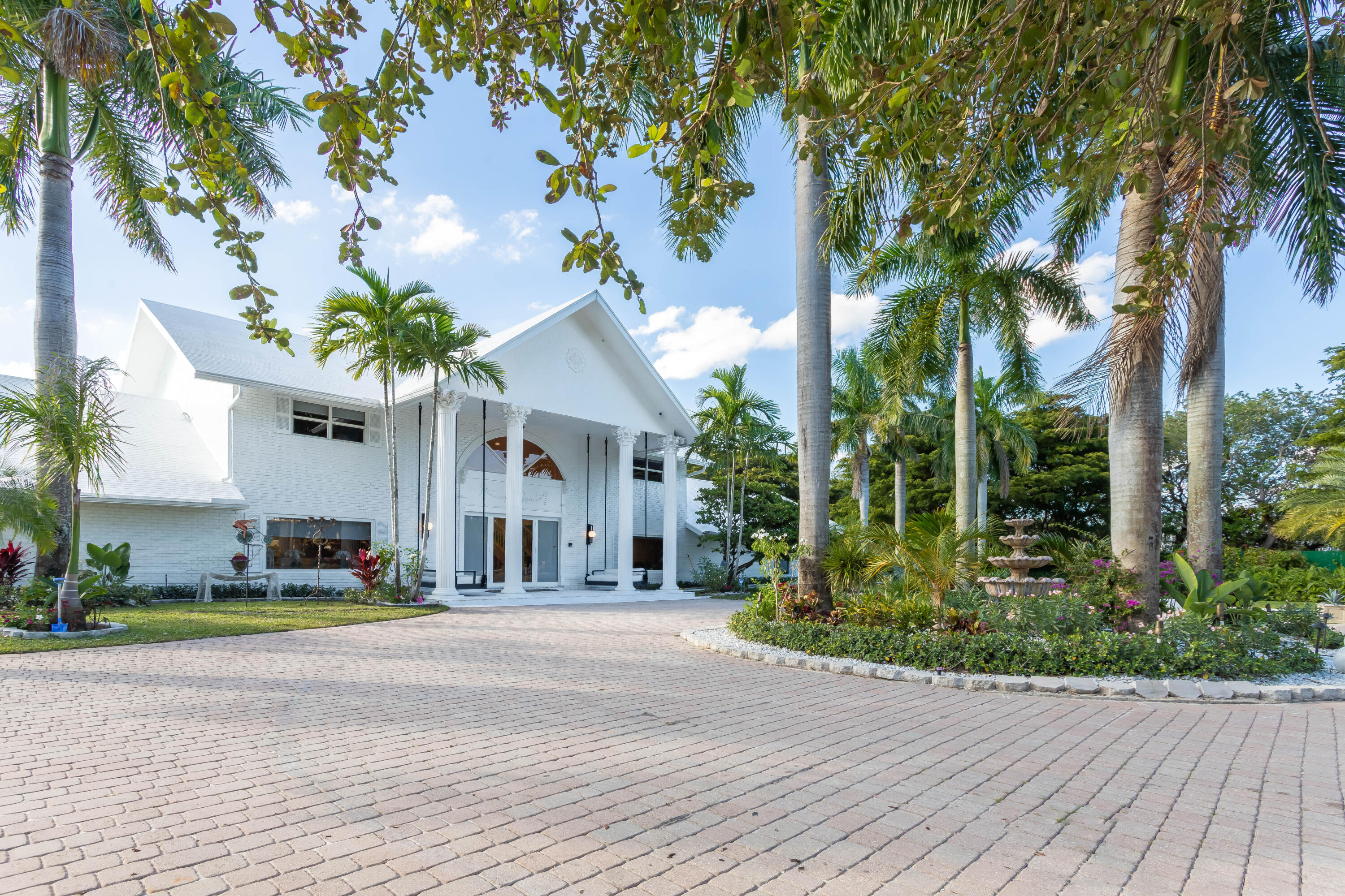 16343 SIMS, Delray Beach FL 33484