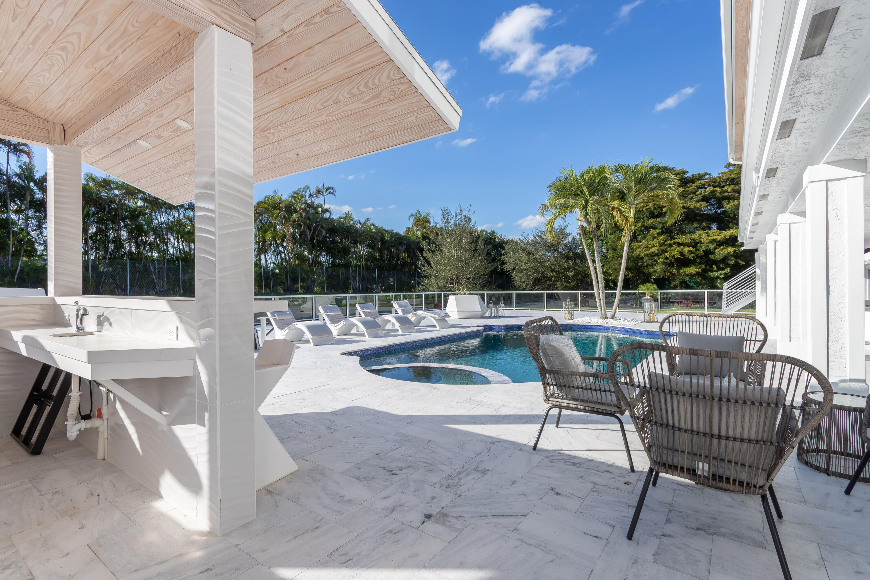 16343 SIMS, Delray Beach FL 33484