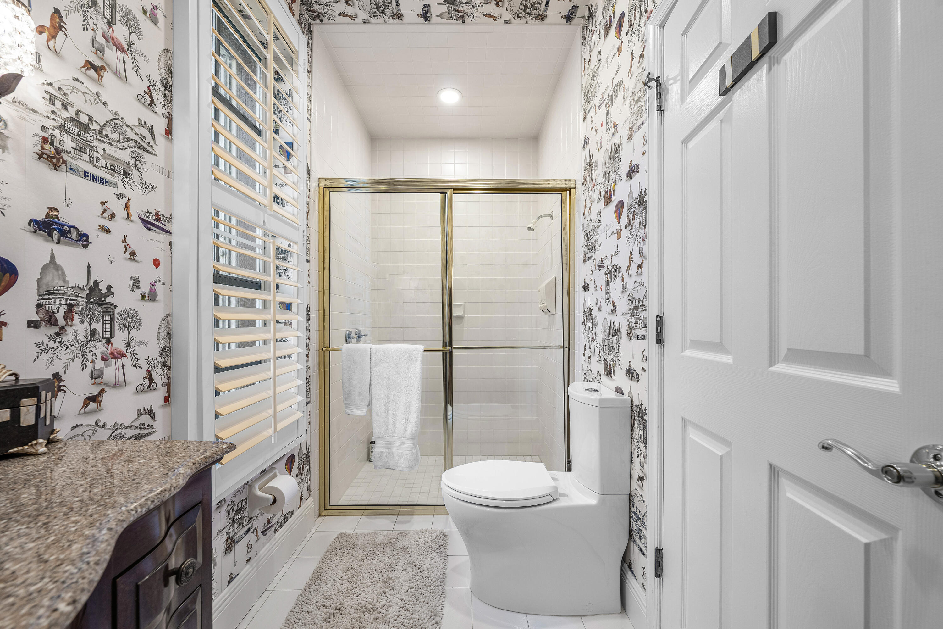 586 N Country Club, Atlantis FL 33462
