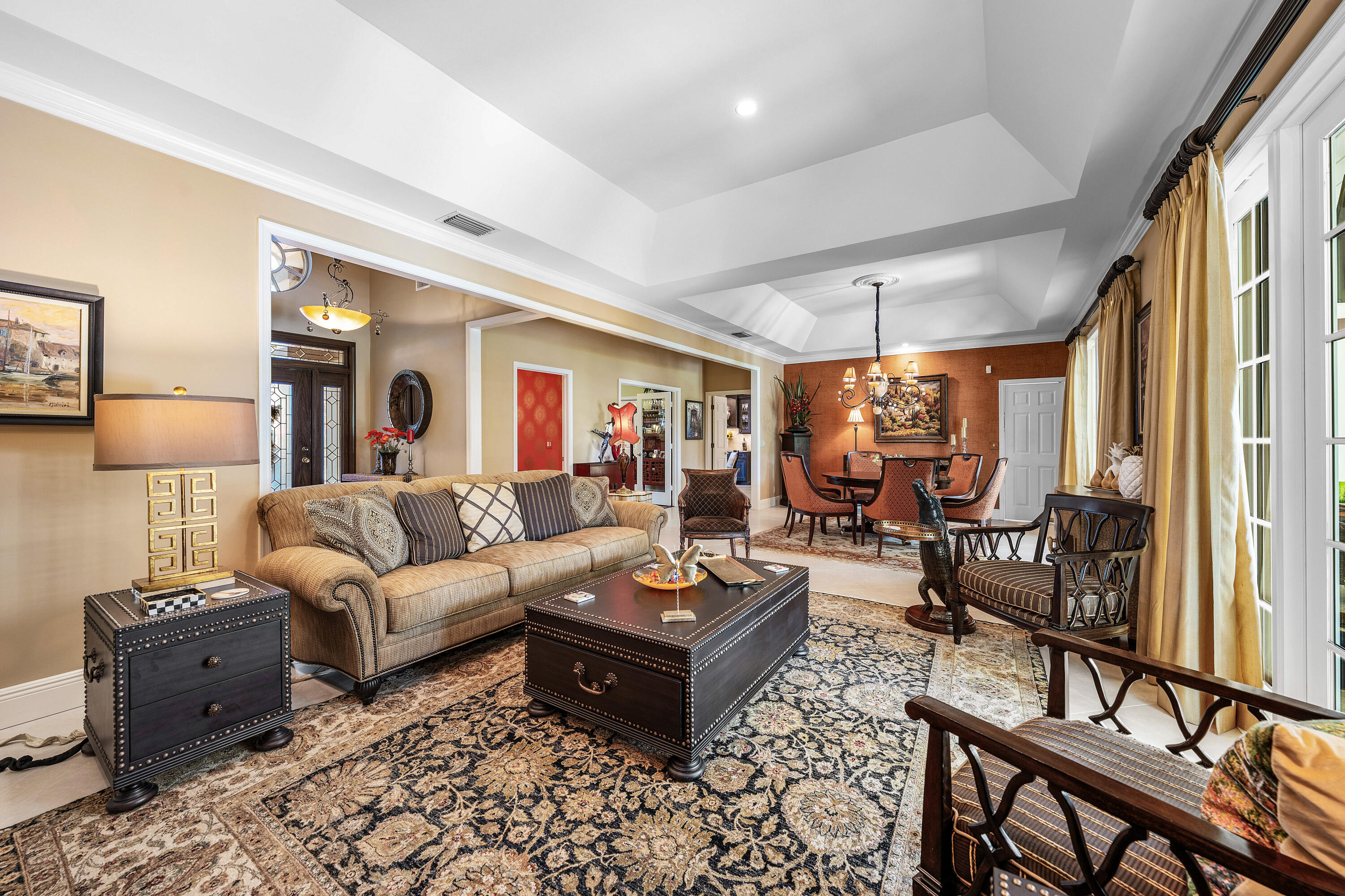 586 N Country Club, Atlantis FL 33462