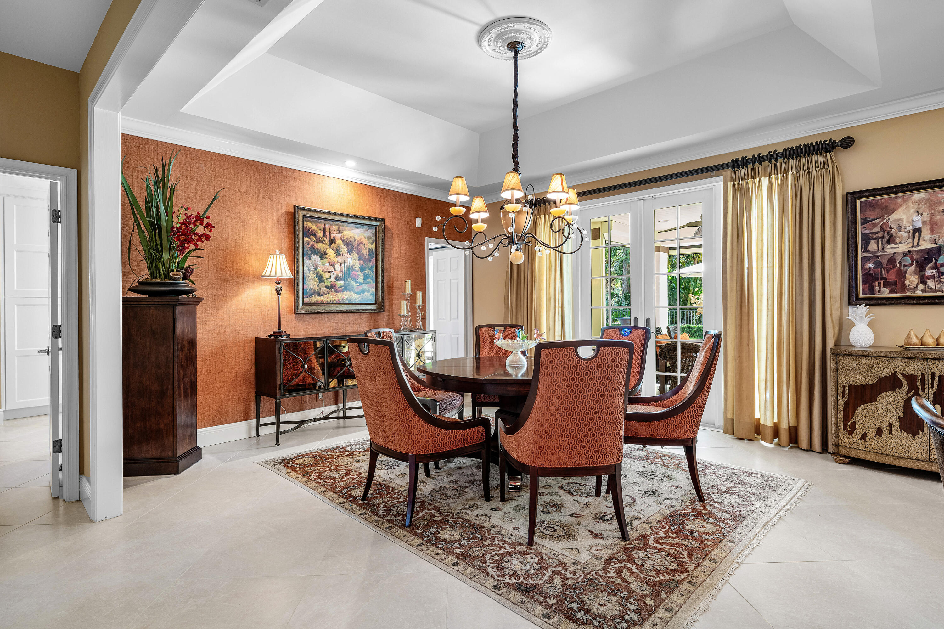 586 N Country Club, Atlantis FL 33462