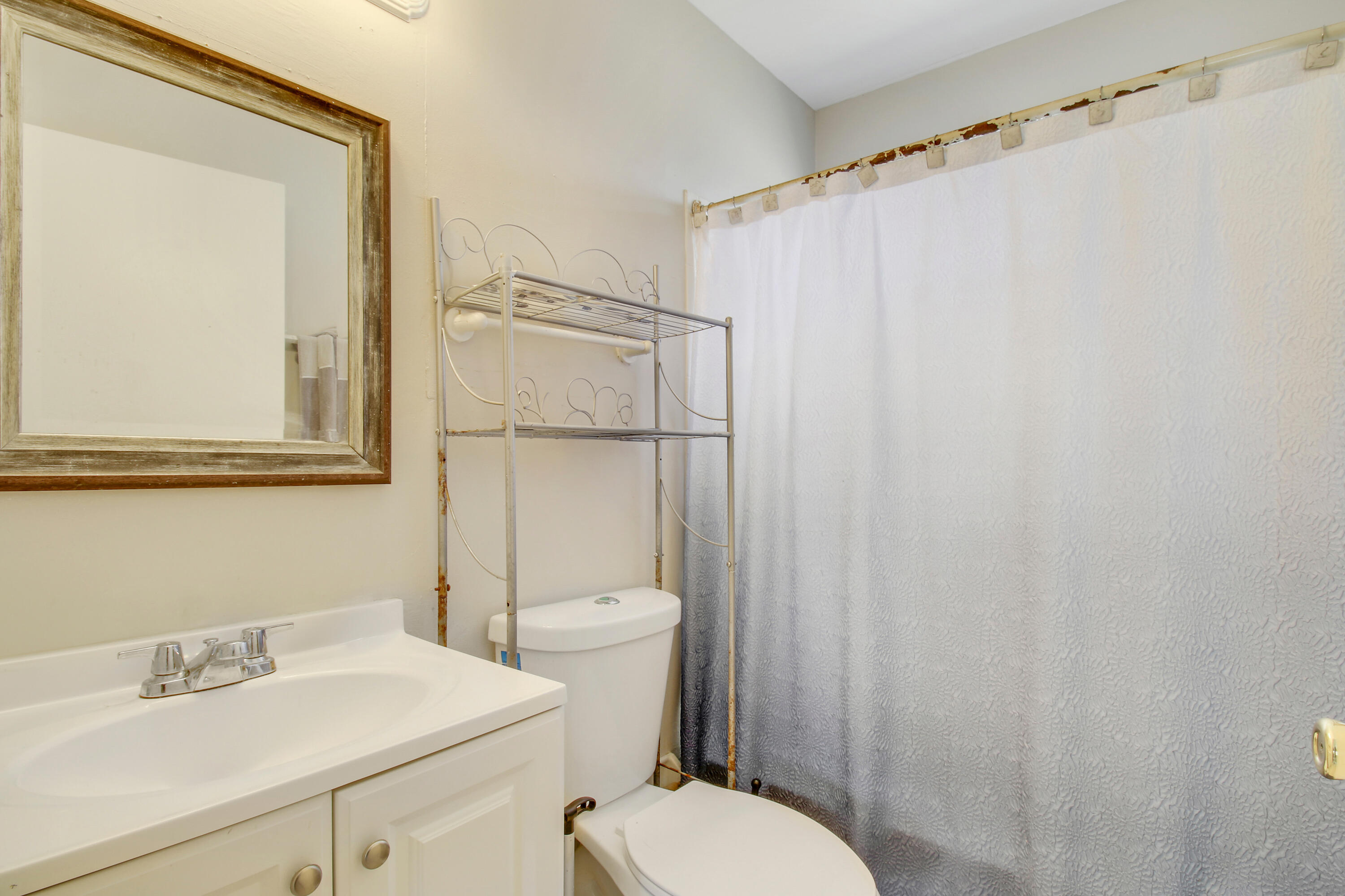1325 W 32ND, Riviera Beach FL 33404