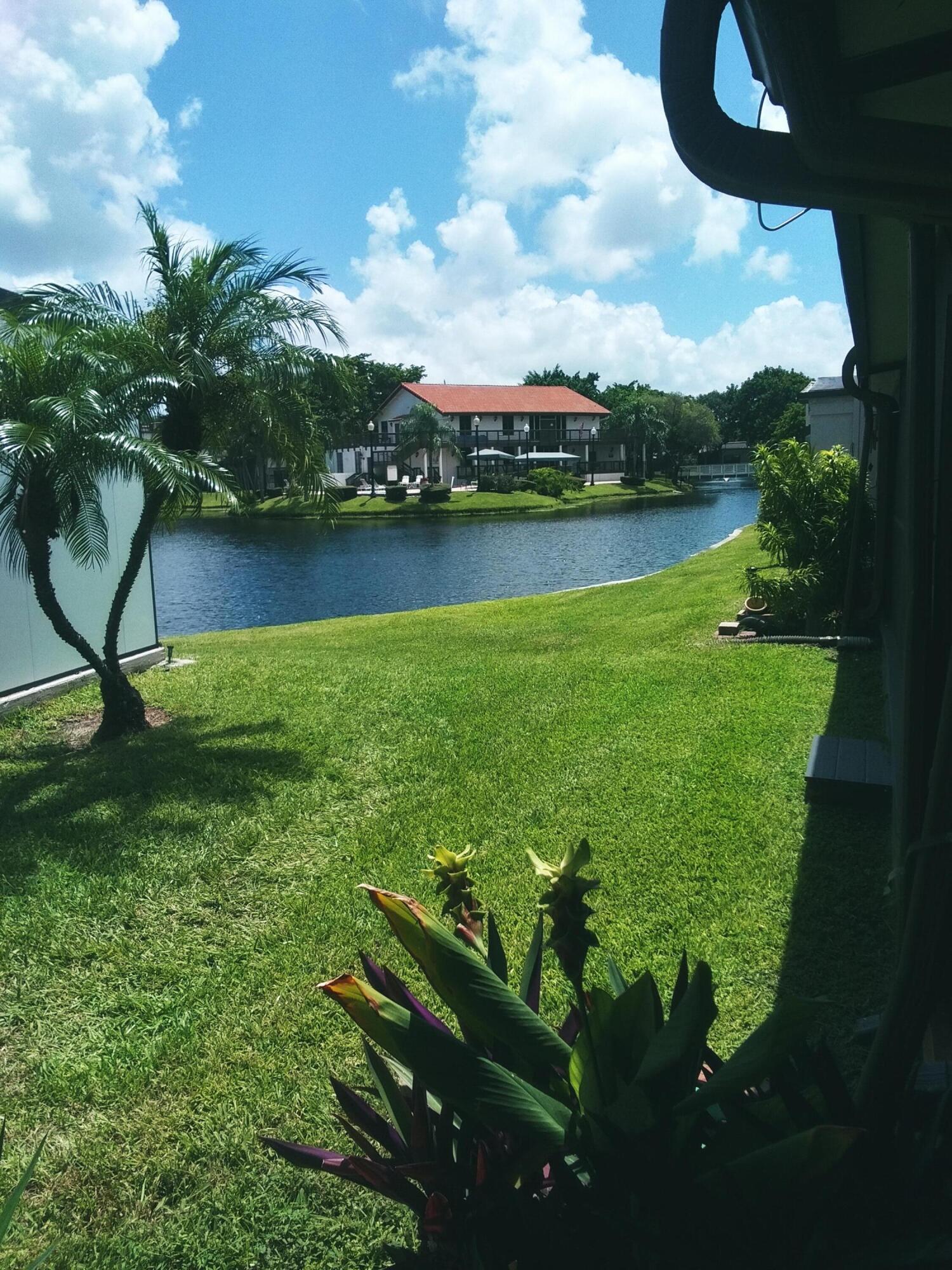 9727 N New River Canal #629, Plantation FL 33324