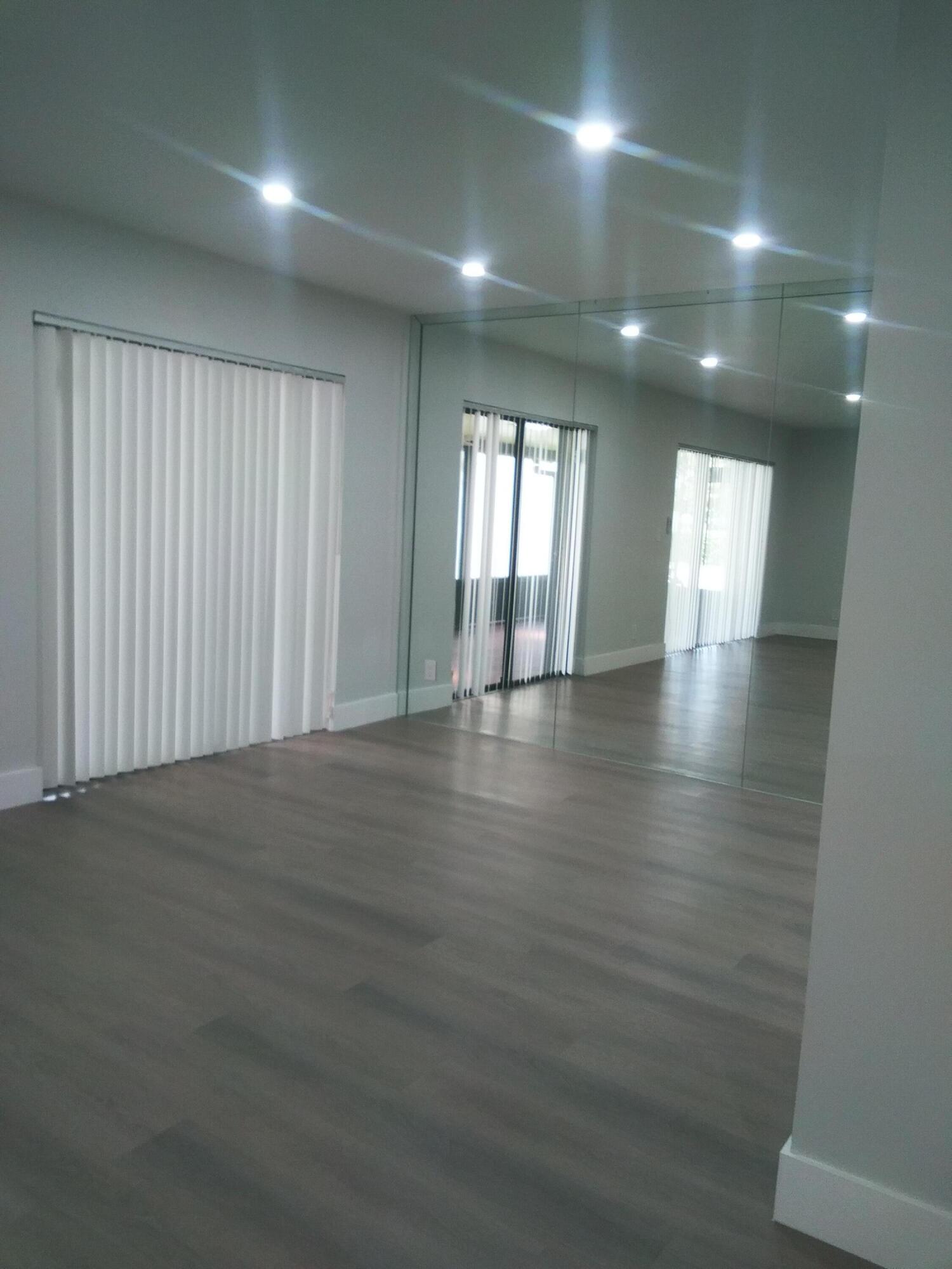 9727 N New River Canal #629, Plantation FL 33324