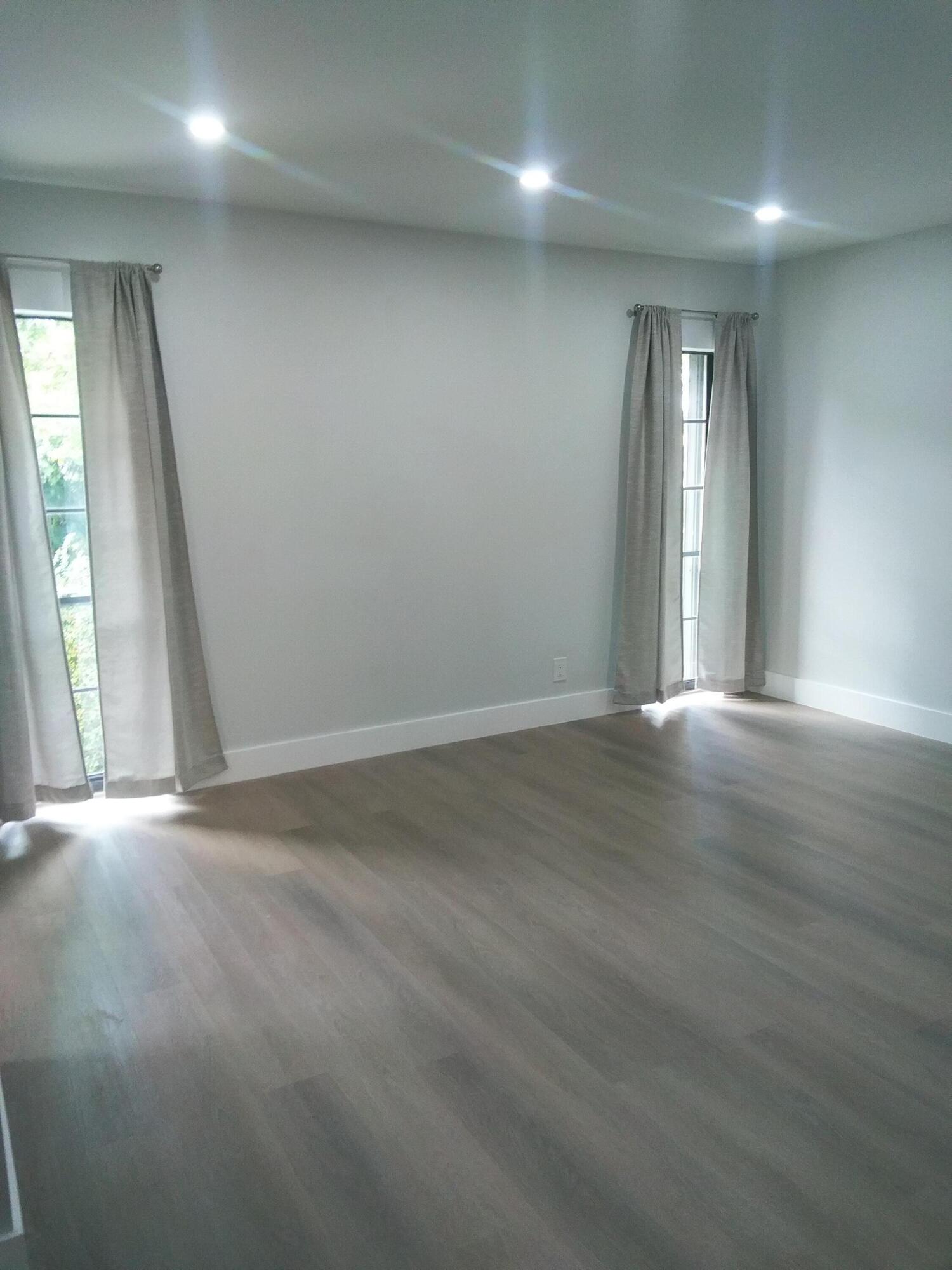 9727 N New River Canal #629, Plantation FL 33324