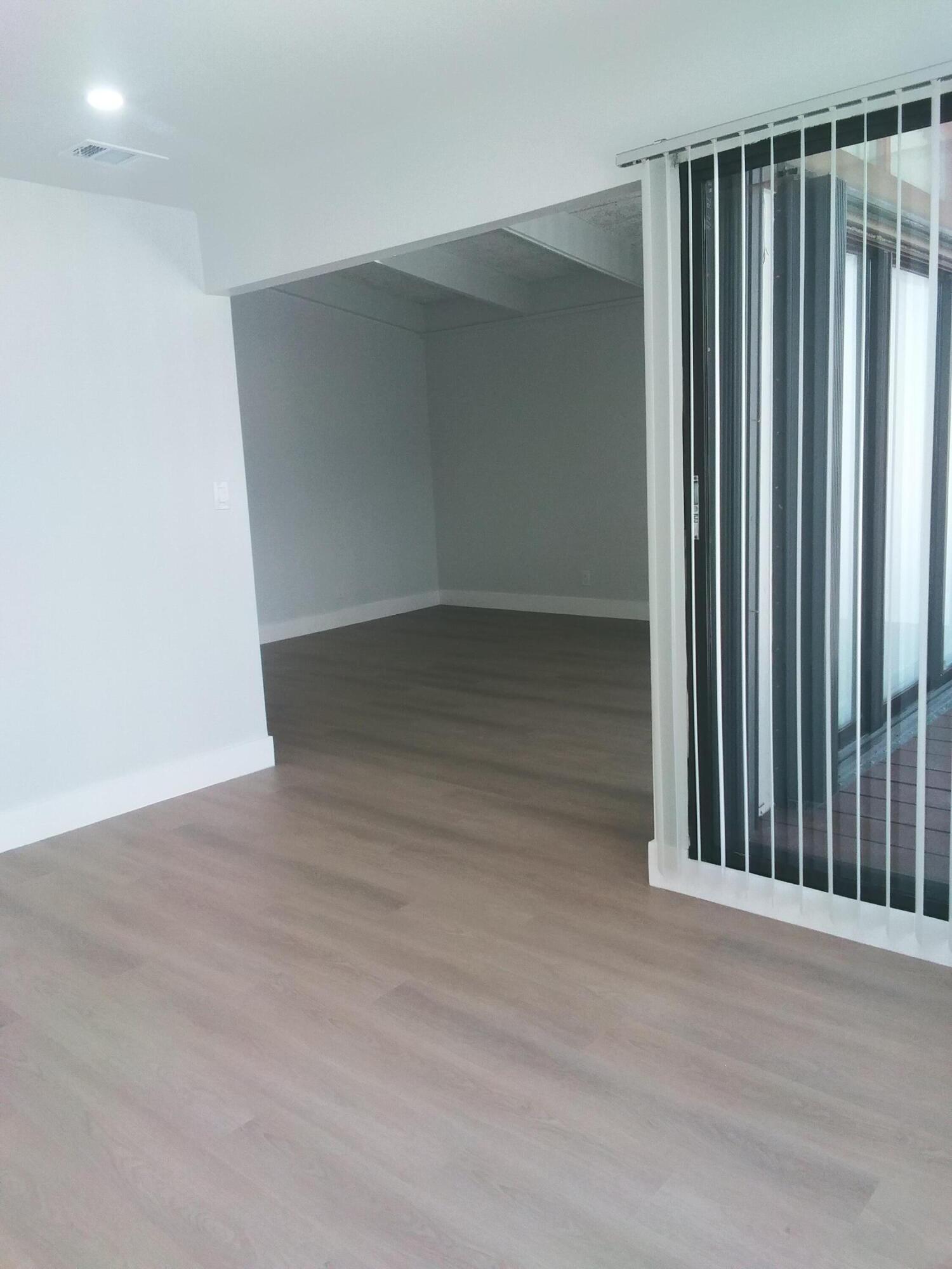 9727 N New River Canal #629, Plantation FL 33324