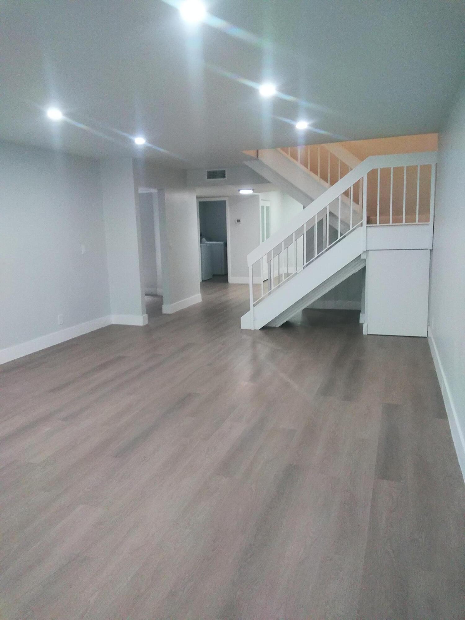 9727 N New River Canal #629, Plantation FL 33324