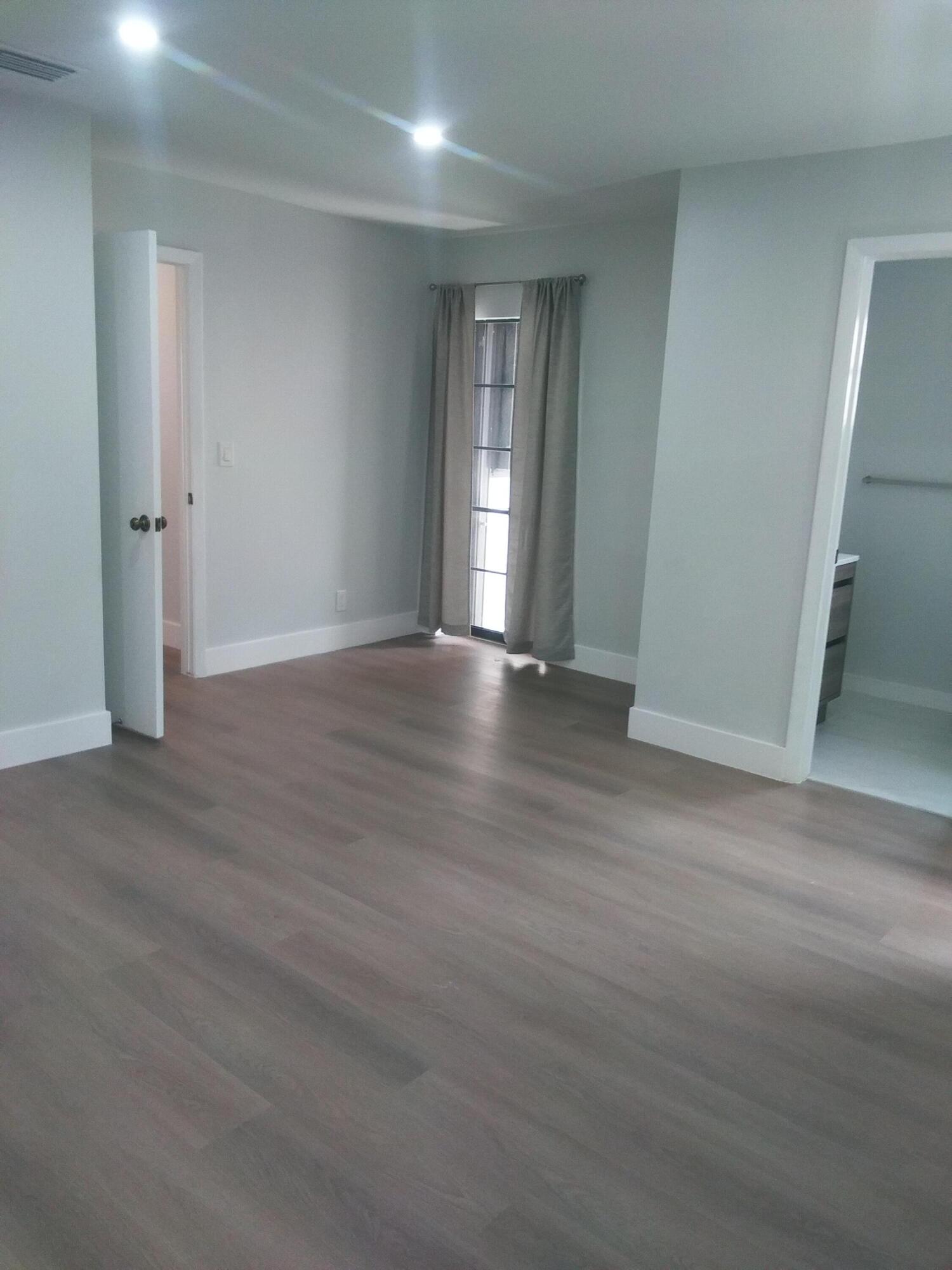 9727 N New River Canal #629, Plantation FL 33324