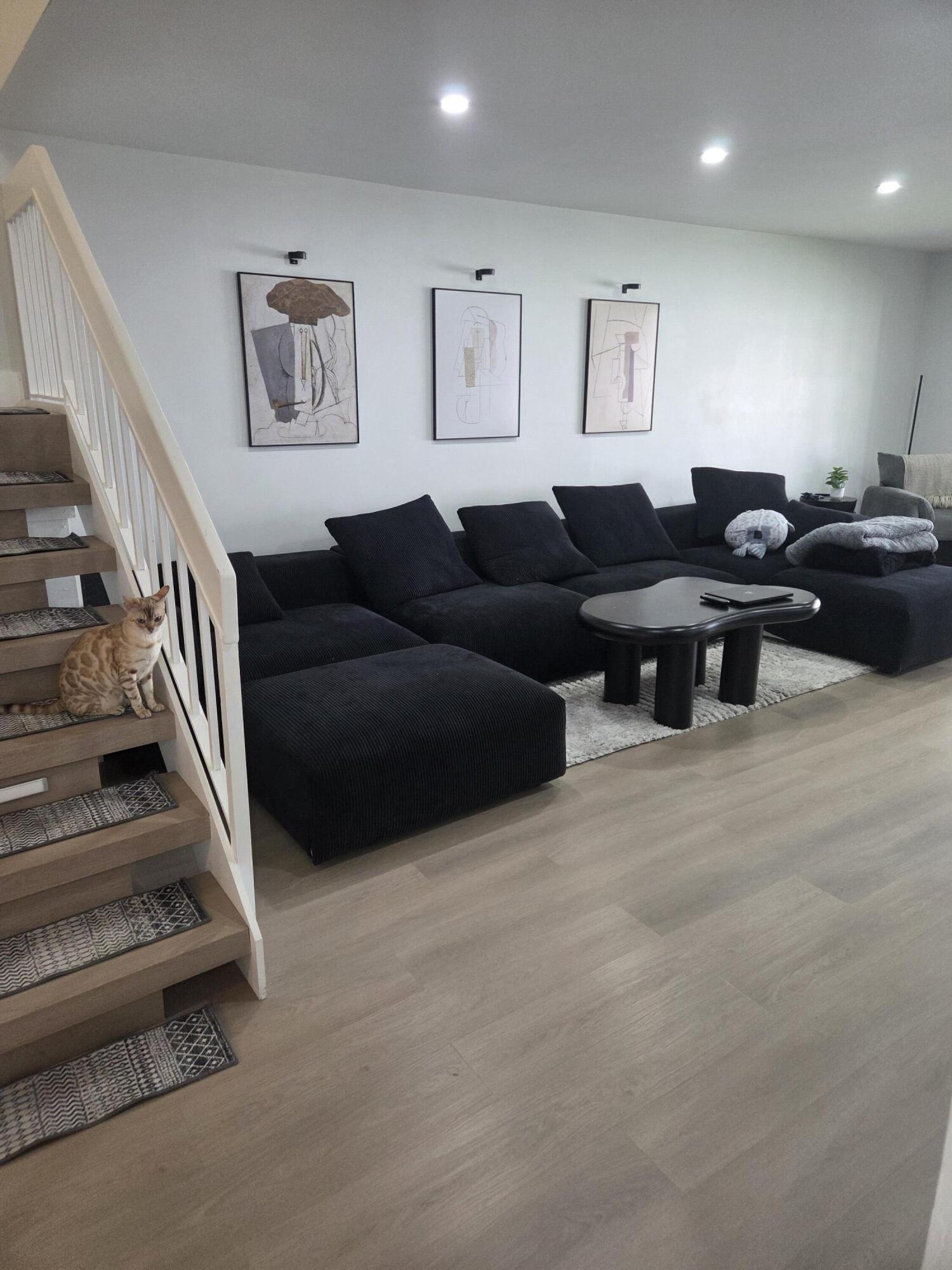 9727 N New River Canal #629, Plantation FL 33324