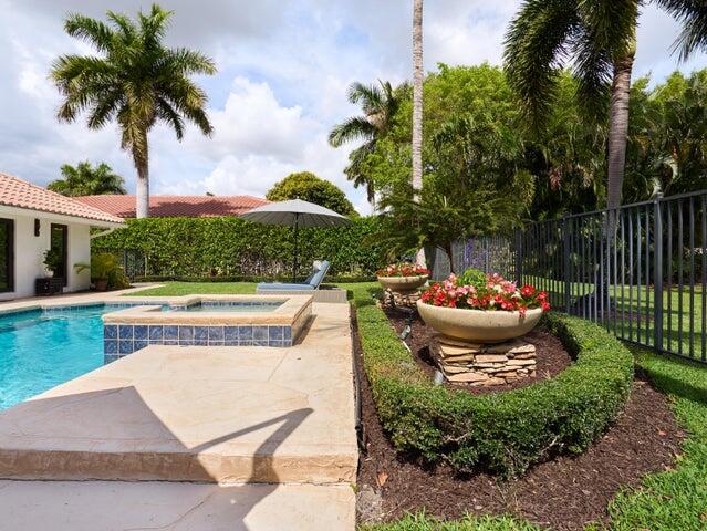 3700 Embassy, West Palm Beach FL 33401