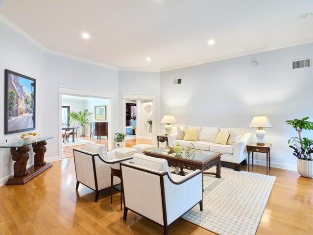 3700 Embassy, West Palm Beach FL 33401