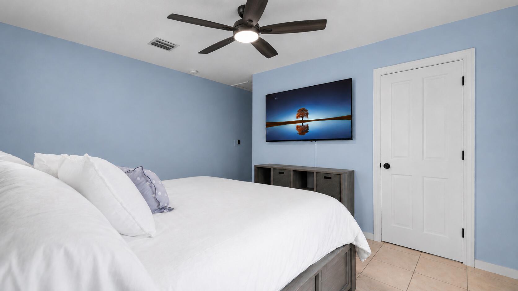 935 Nautilus, Dania Beach FL 33004