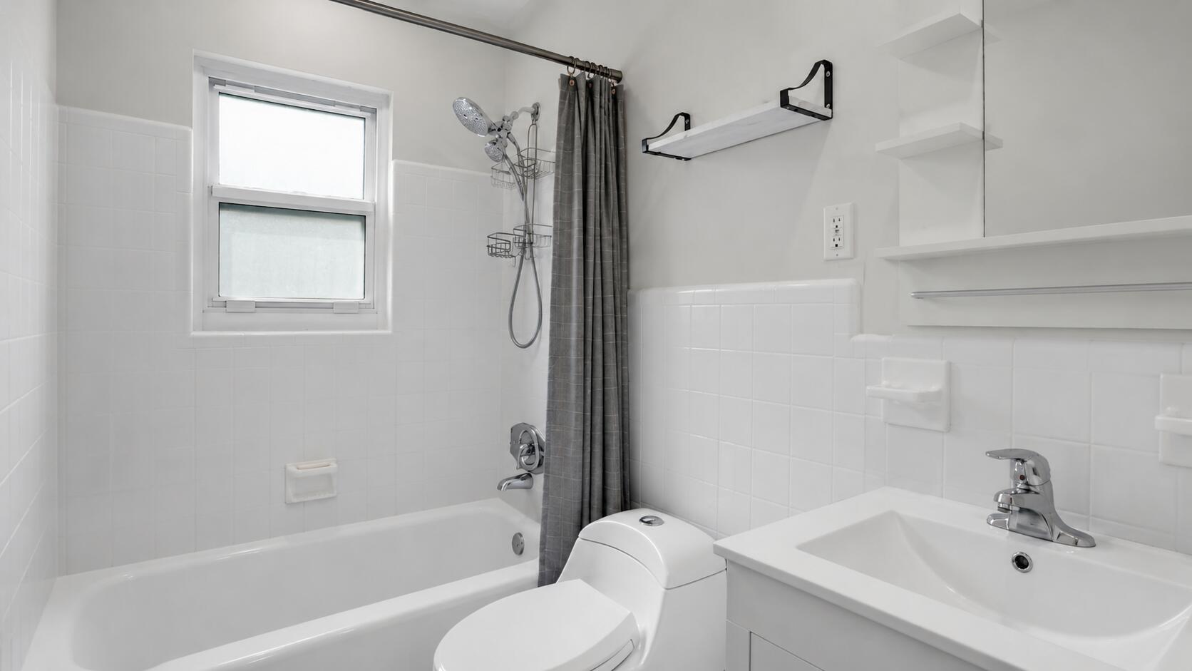 935 Nautilus, Dania Beach FL 33004