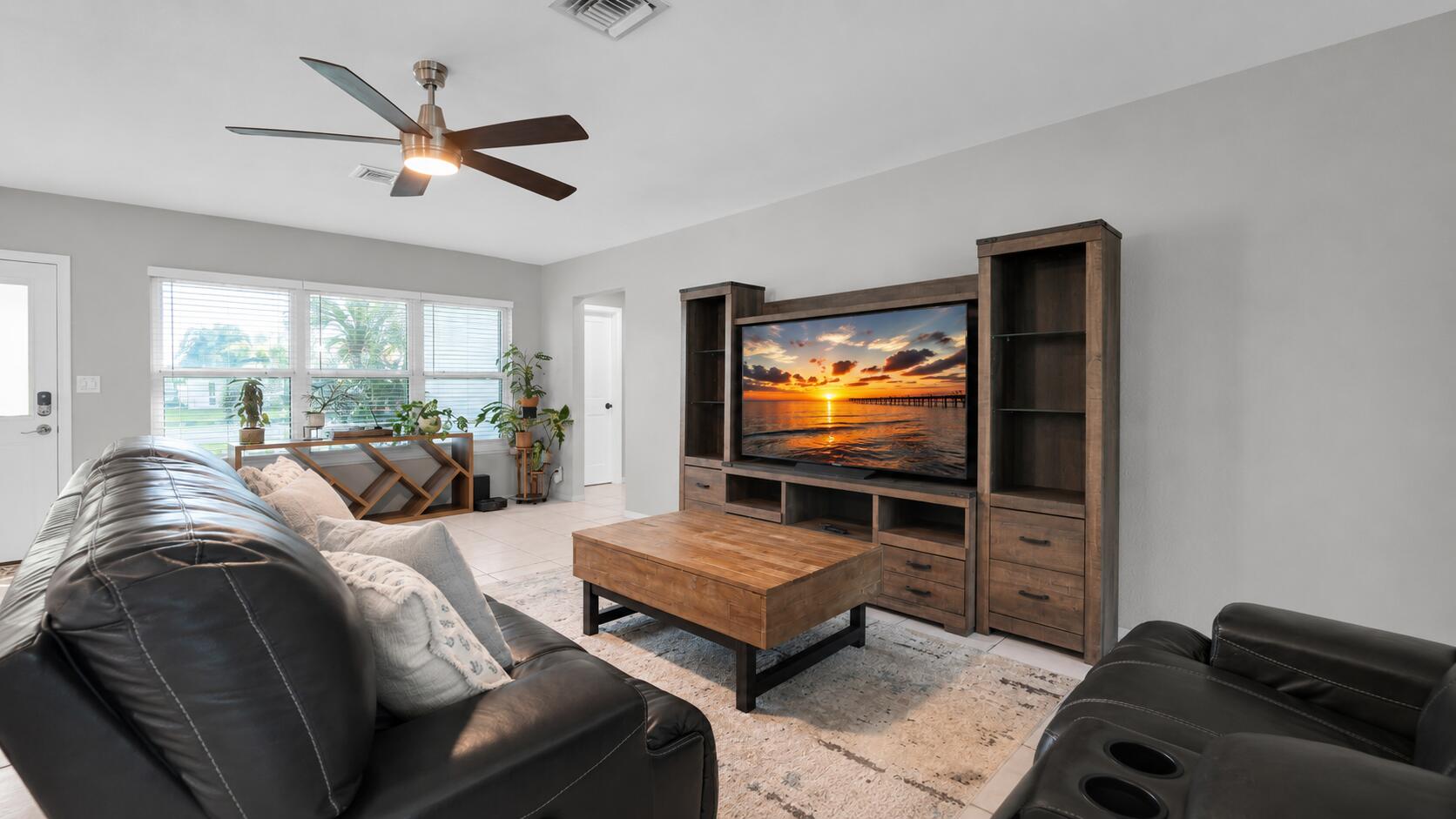 935 Nautilus, Dania Beach FL 33004