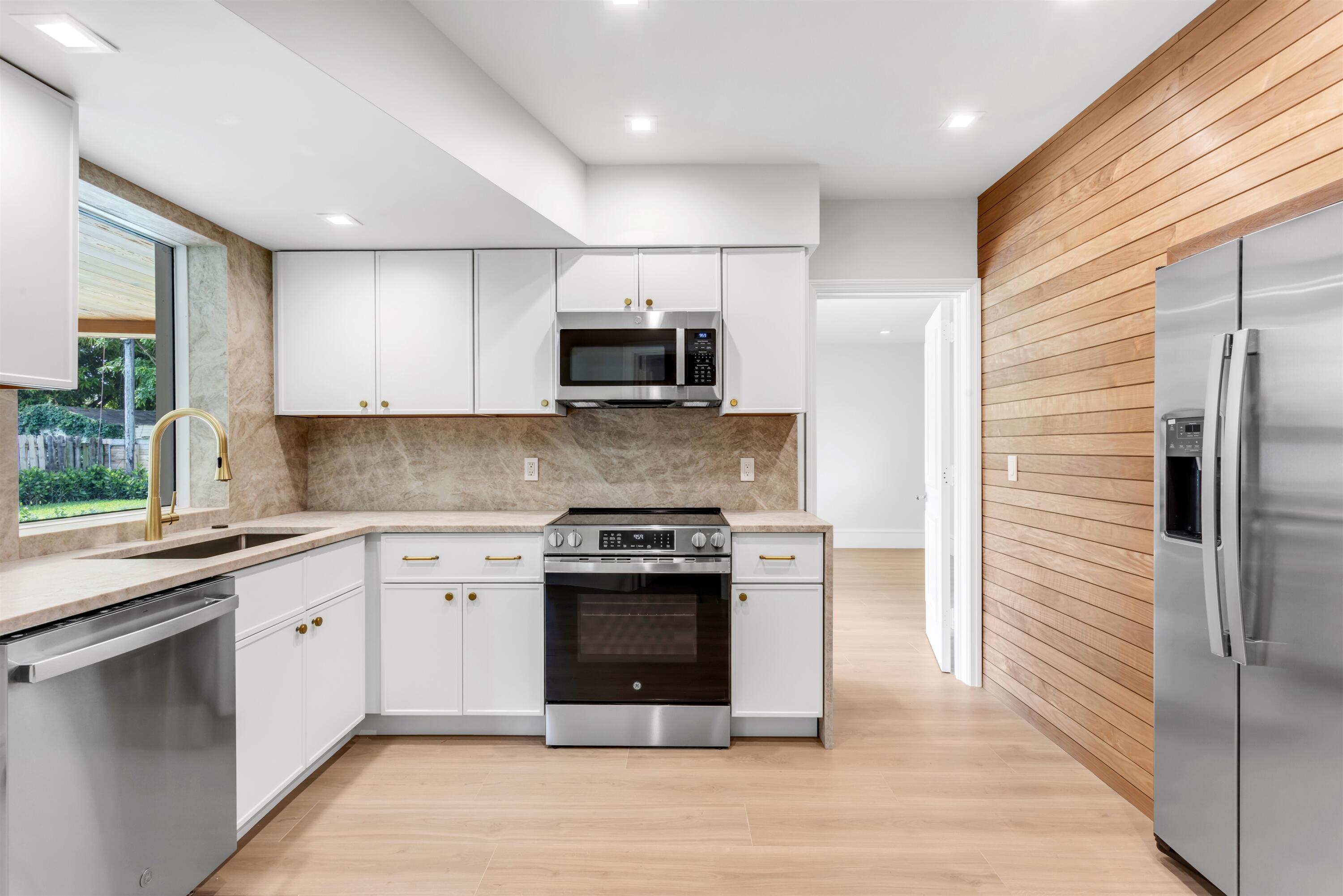 1278 SW 5TH, Boca Raton FL 33486