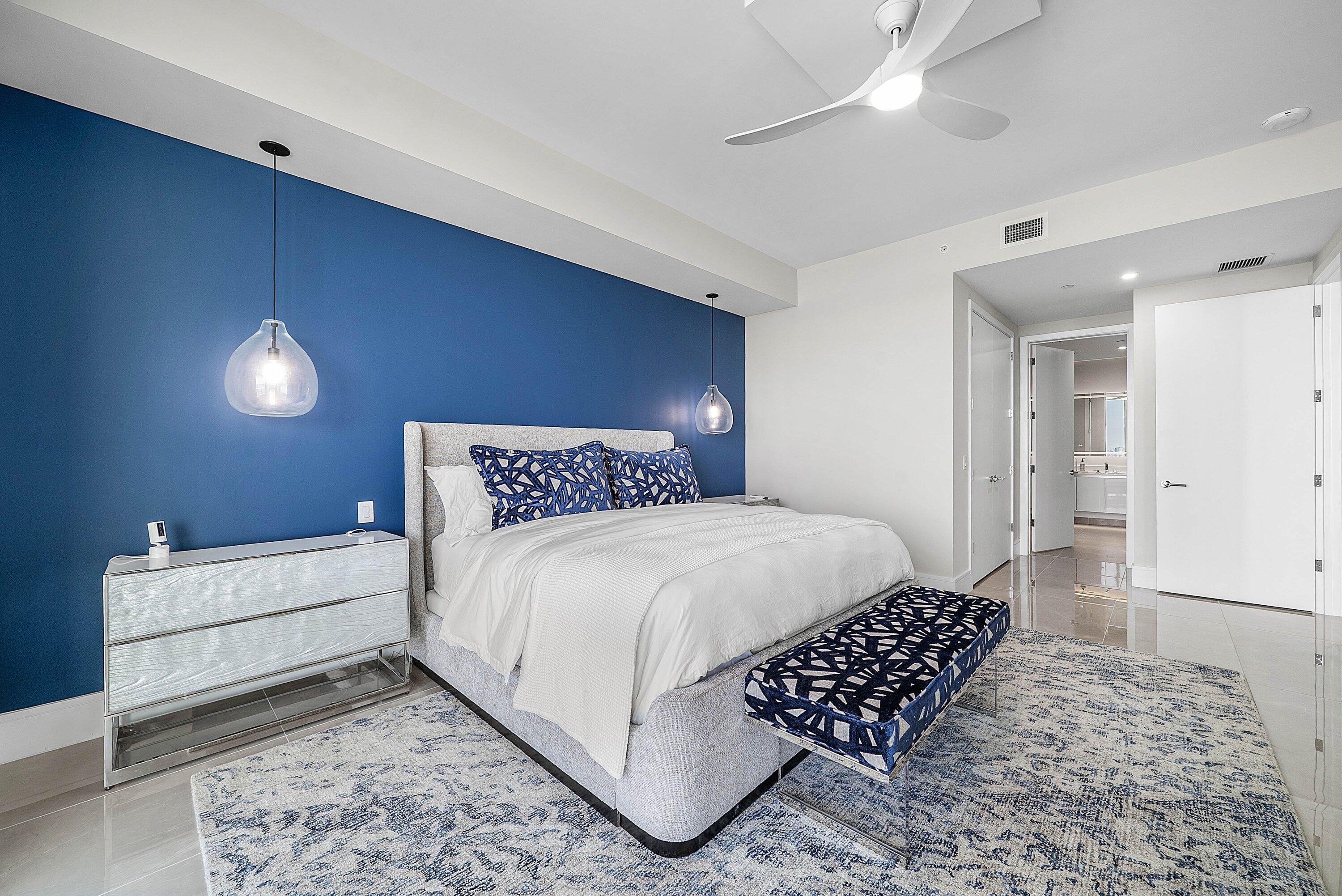 220 LAKE SHORE DR #1107, Lake Park FL 33403