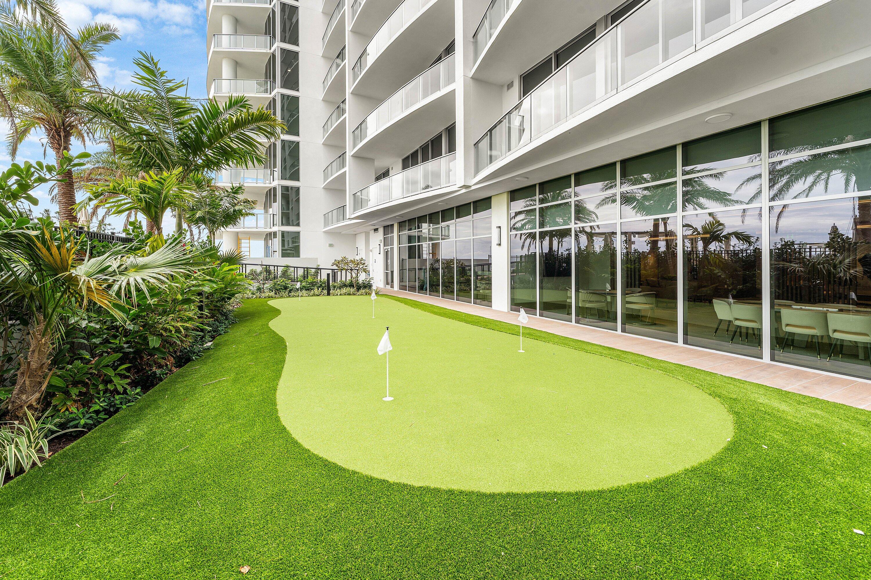 220 LAKE SHORE DR #1107, Lake Park FL 33403