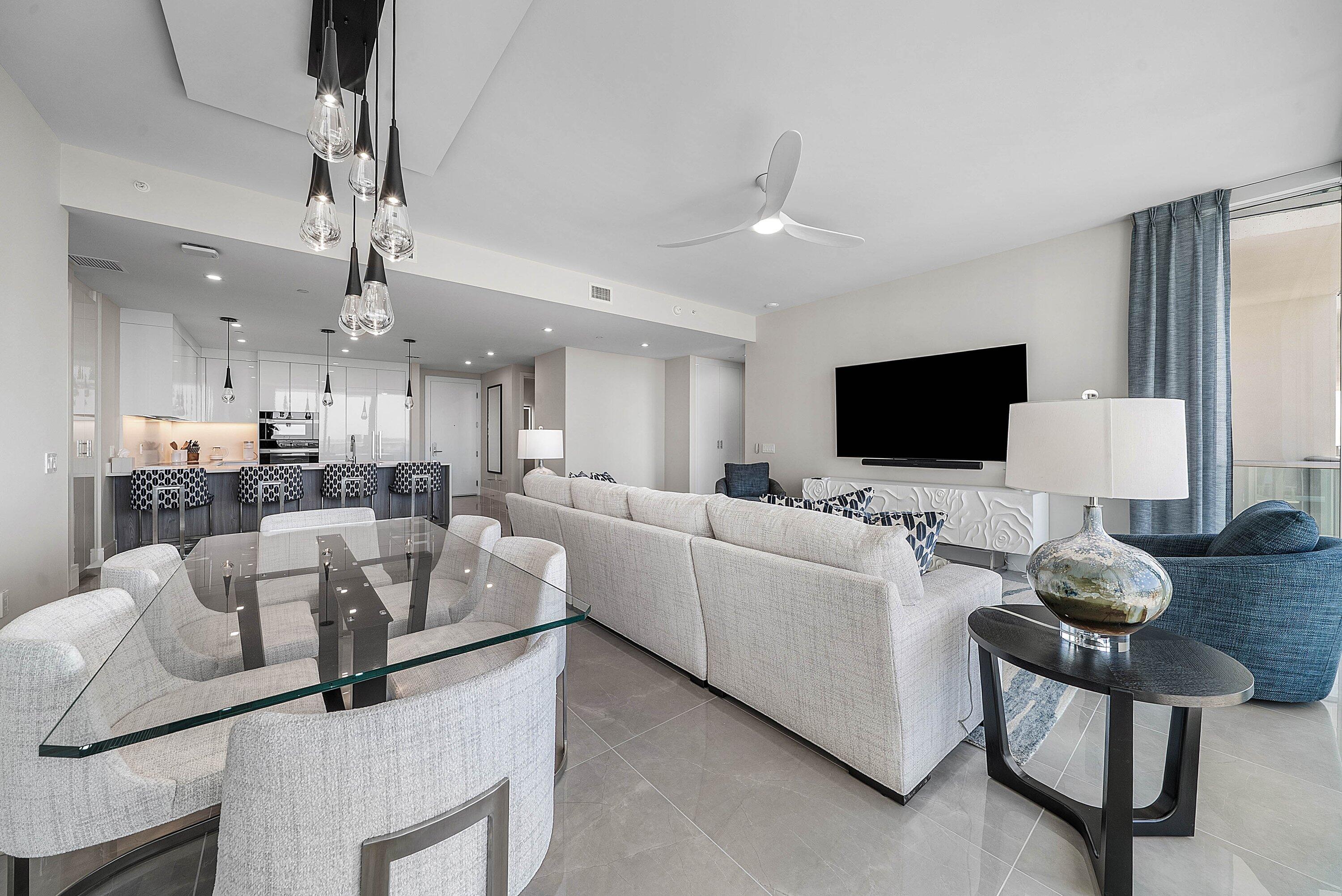 220 LAKE SHORE DR #1107, Lake Park FL 33403
