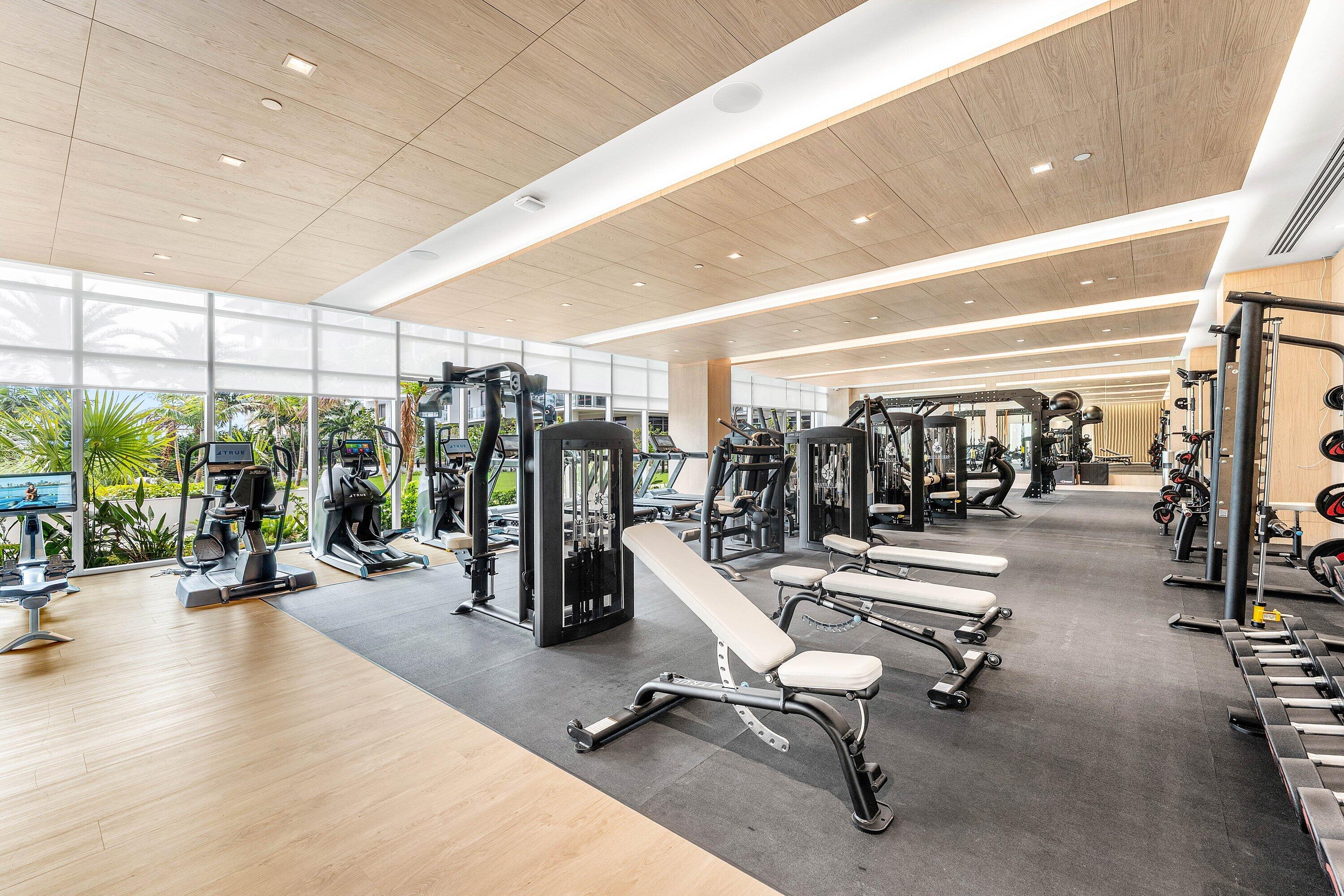 220 LAKE SHORE DR #1107, Lake Park FL 33403