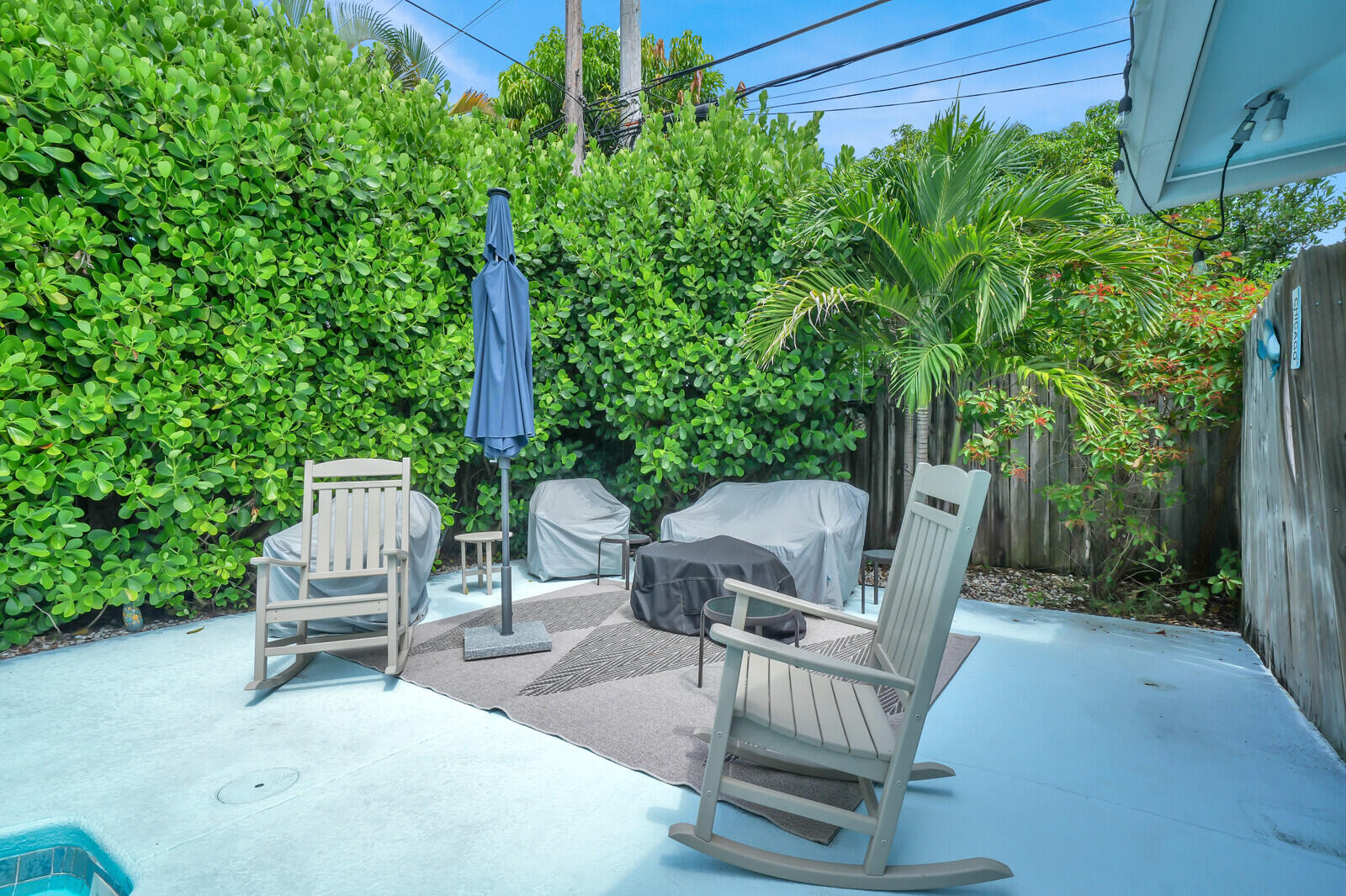 10015 DAISY, Palm Beach Gardens FL 33410