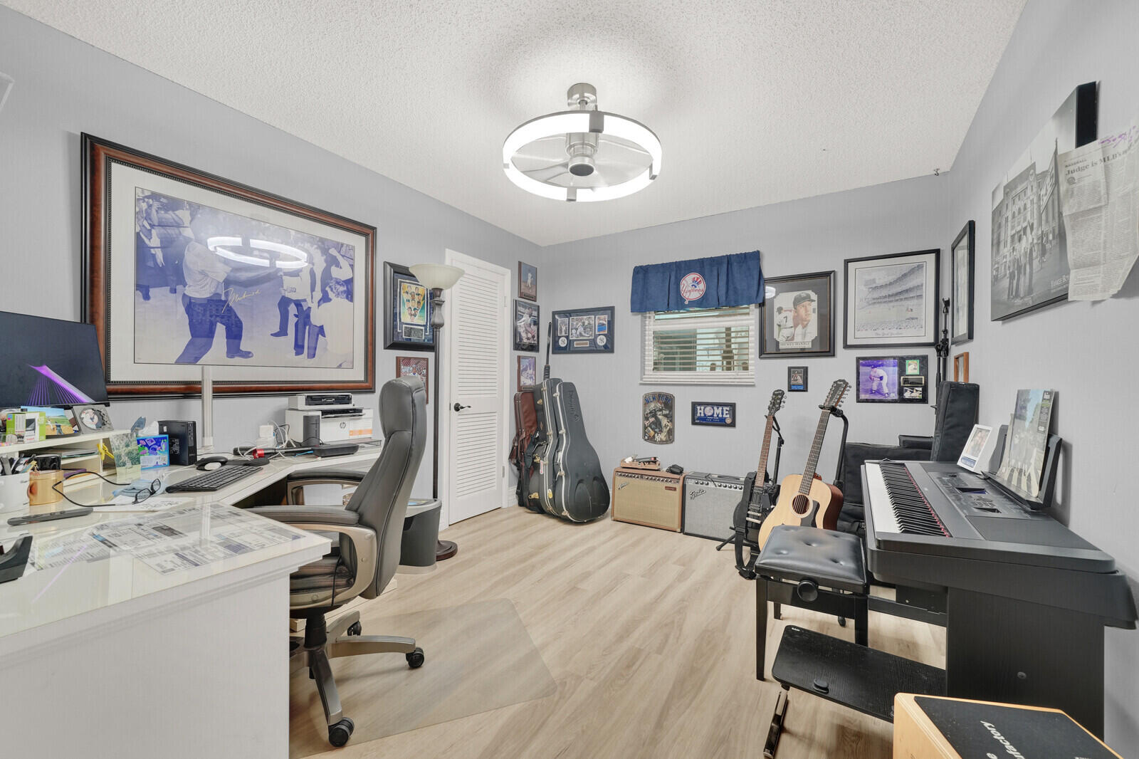 10015 DAISY, Palm Beach Gardens FL 33410